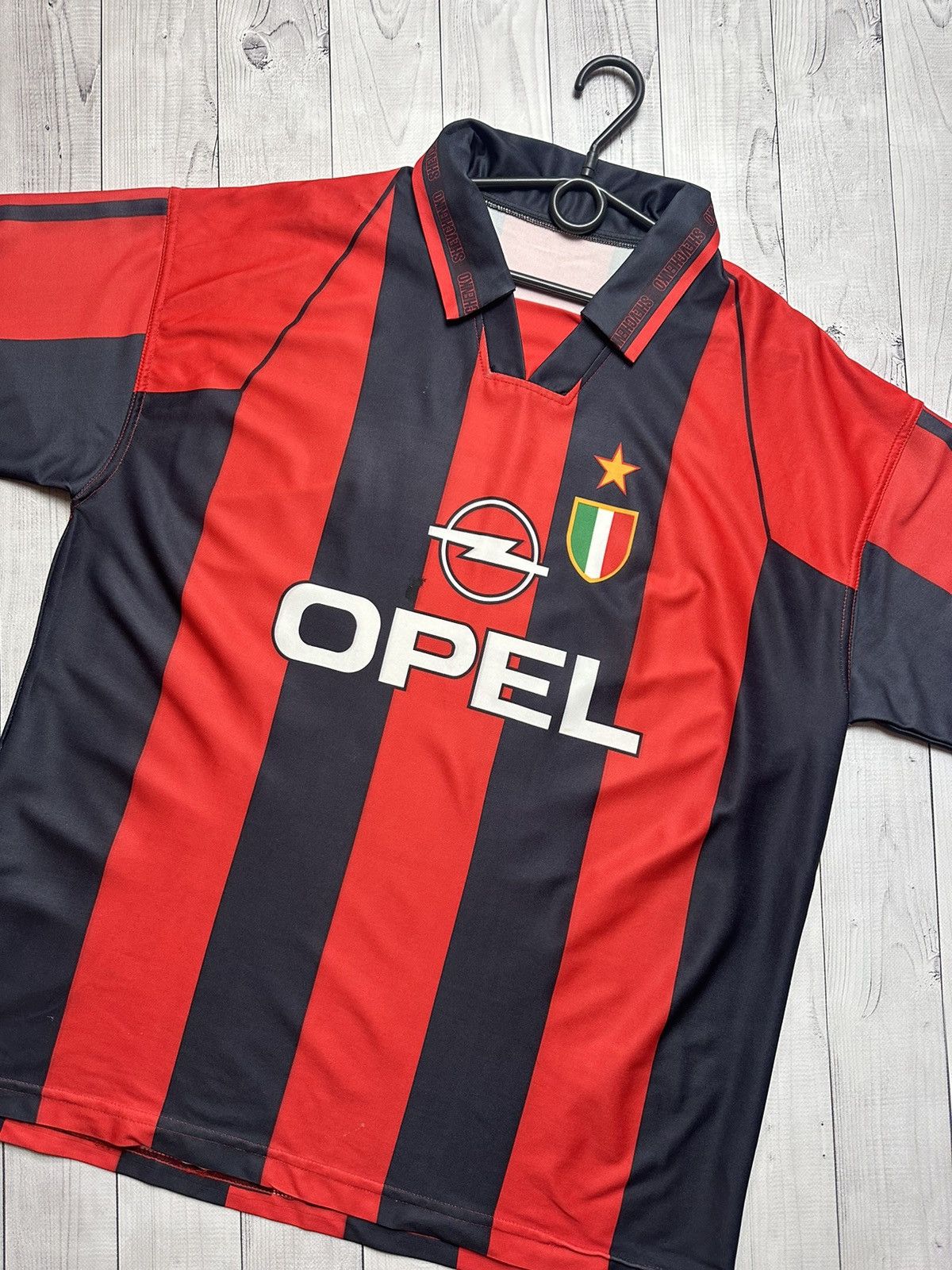 Vintage Vintage rare AC Milan 7 Shevchenko tee striped size XL Opel Size US XL / EU 56 / 4 - 3 Thumbnail
