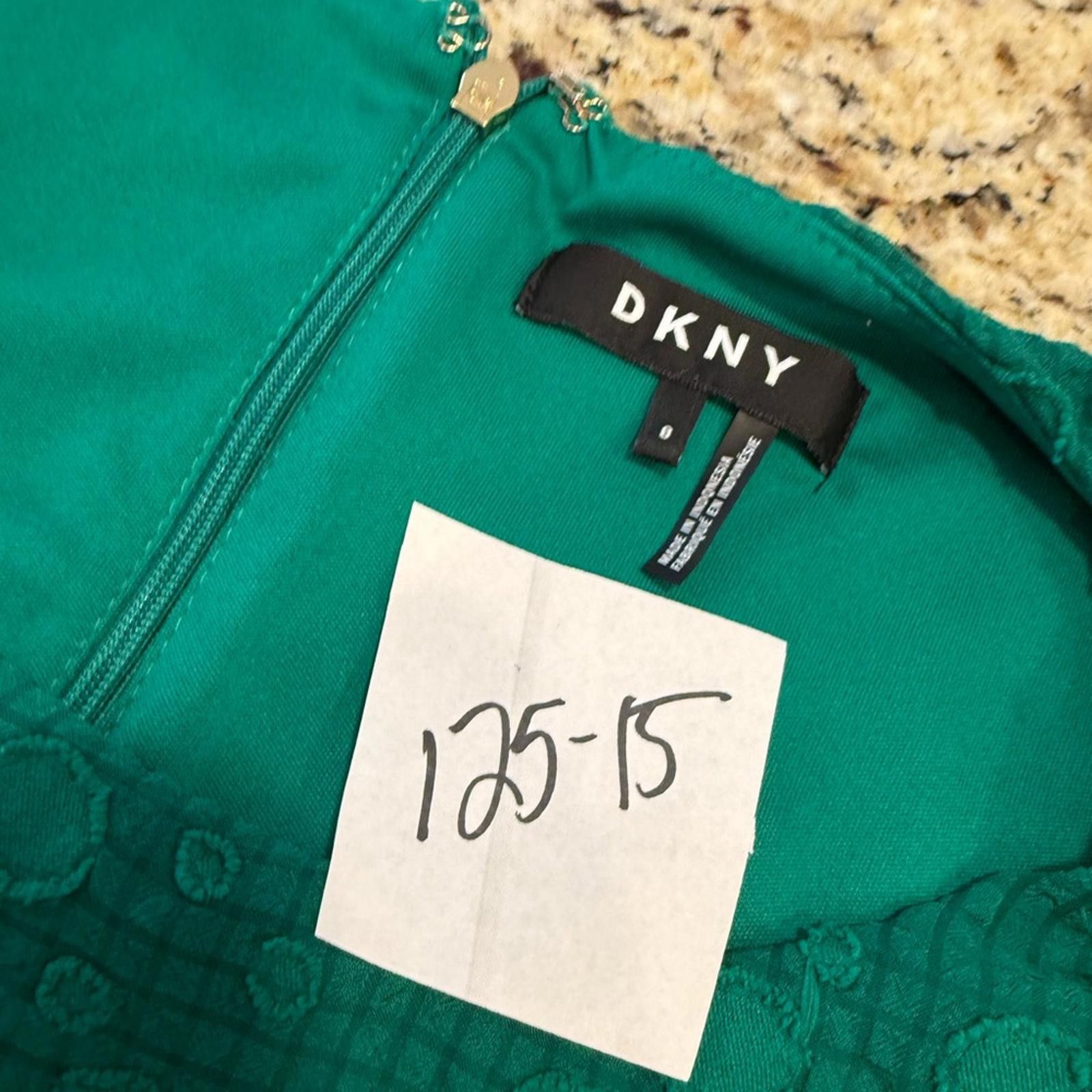 DKNY DKNY green sleeveless midi dress textured pattern SZ 8 Size M / US 6-8 / IT 42-44 - 11 Thumbnail