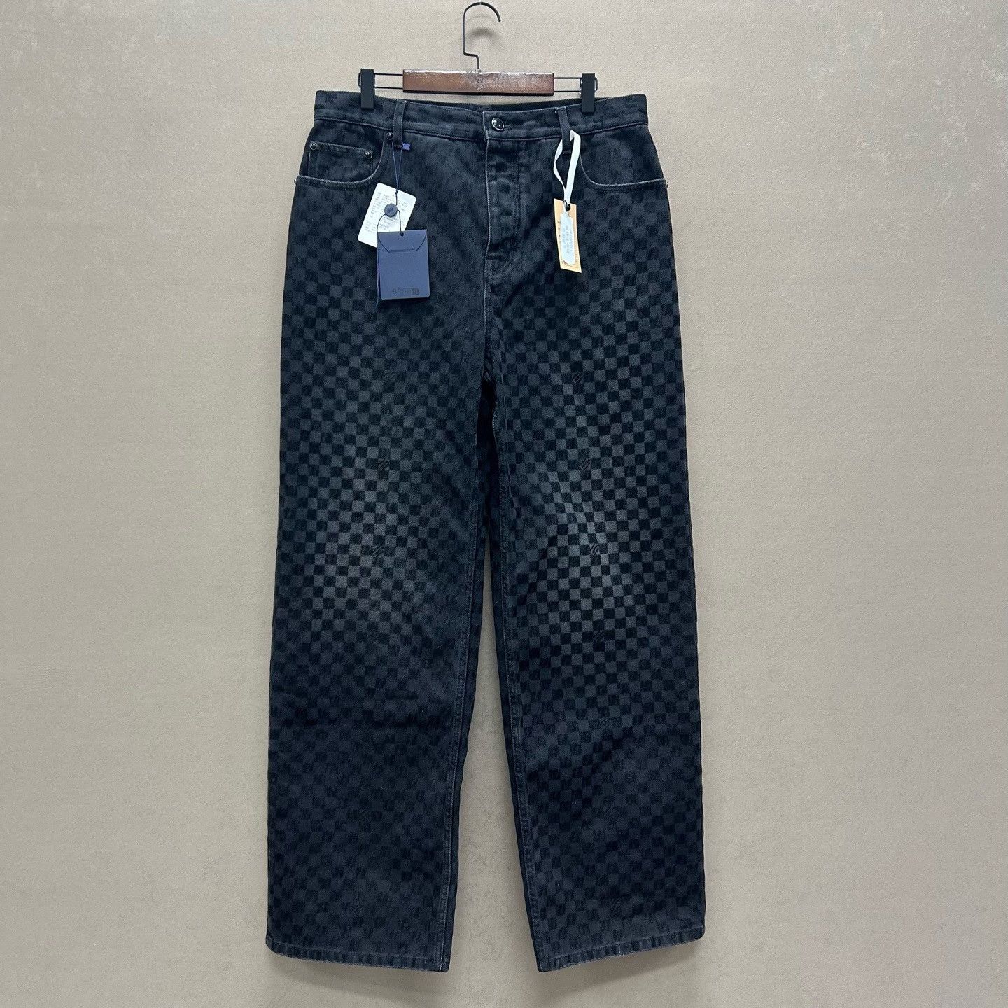 Louis Vuitton louis vuitton checkerboard denim pants size 32 Size US 32 / EU 48 - 1 Thumbnail