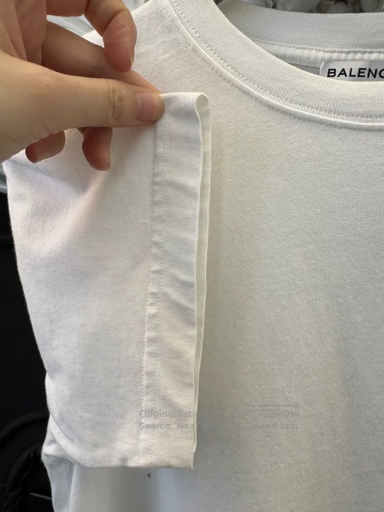Balenciaga Balenciaga White Short Sleeve T-Shirt Size US S / EU 44-46 / 1 - 6 Thumbnail