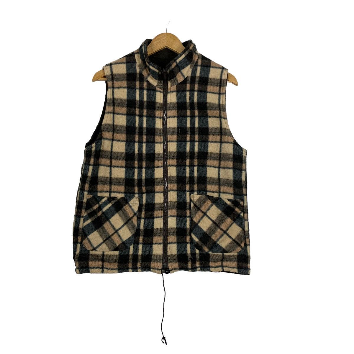 Japanese Brand Nova Check Inspired Burberrys Vest Size M Size US M / EU 48-50 / 2 - 1 Thumbnail