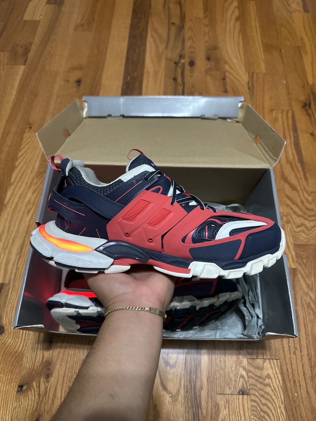 Balenciaga Balenciaga LED Track Red/White Size US 11 / EU 44 - 8 Thumbnail