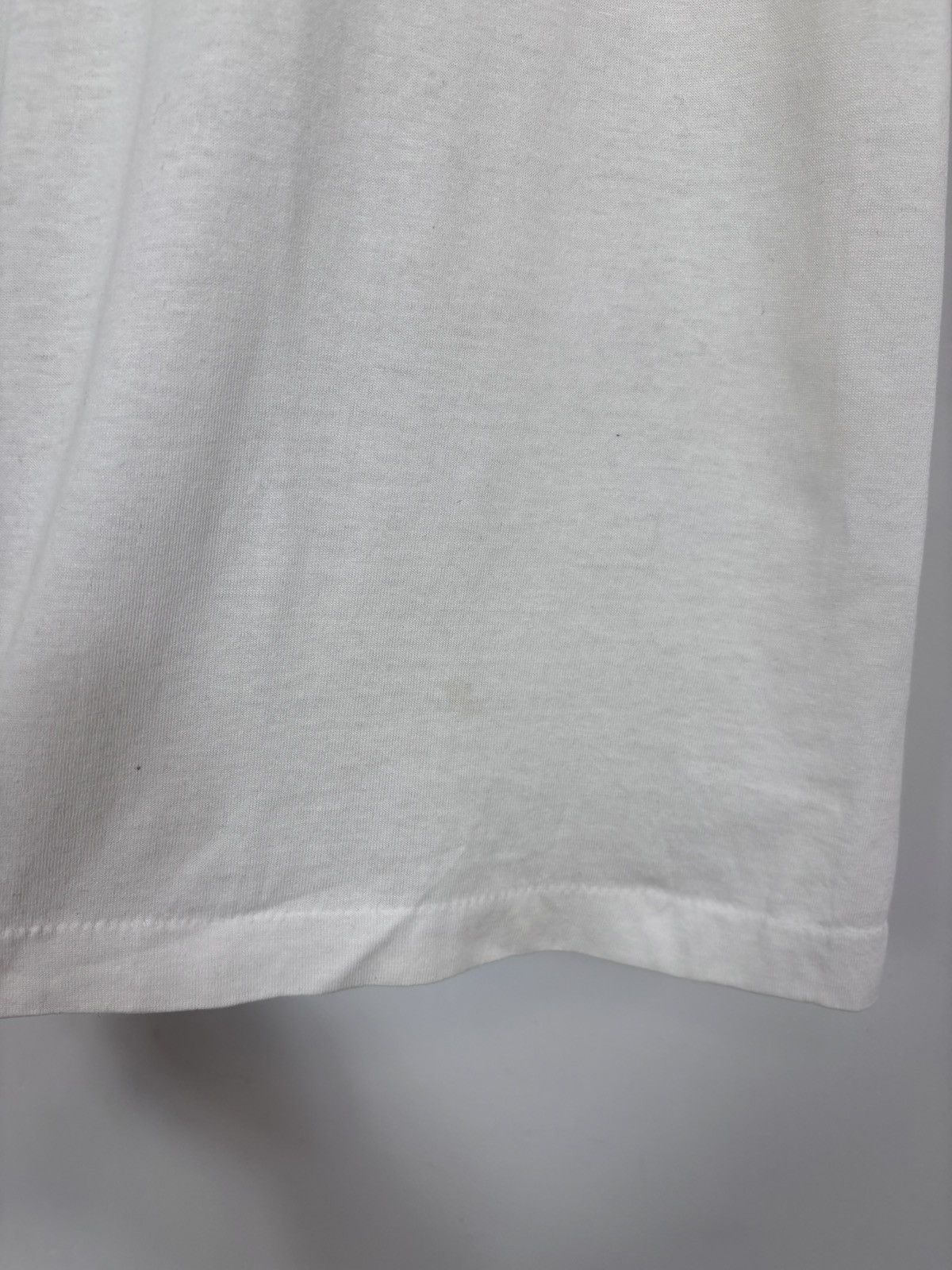 Vintage Vintage 1990s Kim’s Karate USA White Single Stitch T-Shirt Size US L / EU 52-54 / 3 - 8 Thumbnail