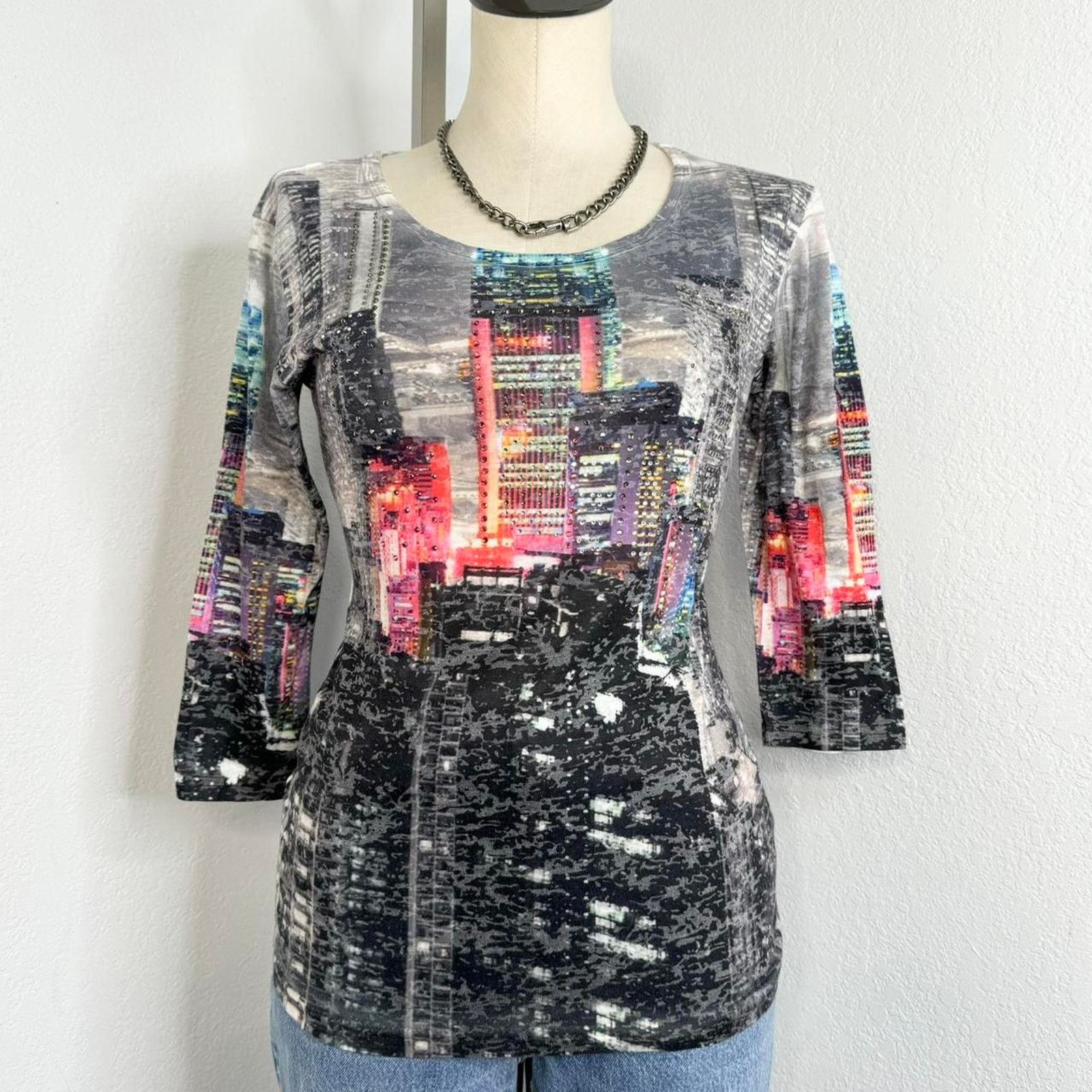 Vintage Y2K Cityscape Graphic Top Rhinestone Small Size S / US 4 / IT 40 - 2 Thumbnail