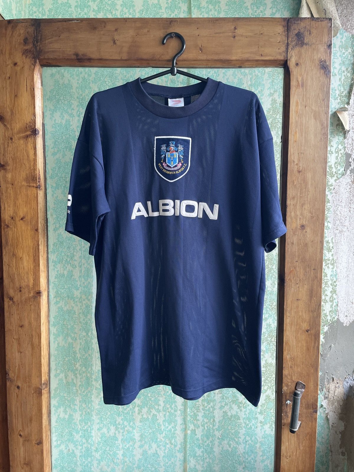 Vintage Vintage West Bromwich Albion Patrick Football Shirt 1995/97 Size US L / EU 52-54 / 3 - 1 Thumbnail