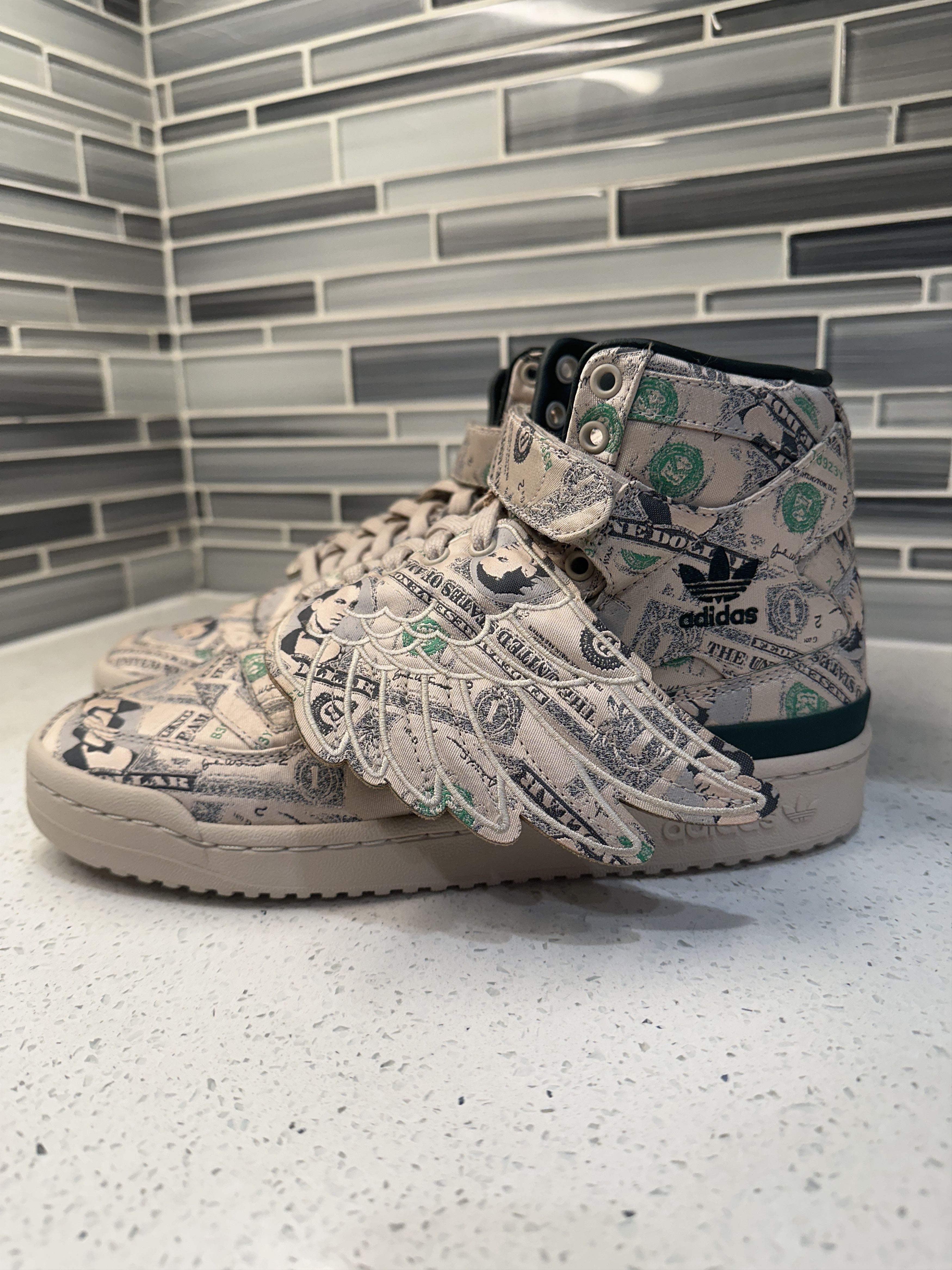 jeremy scott x adidas forum wings 1.0 money