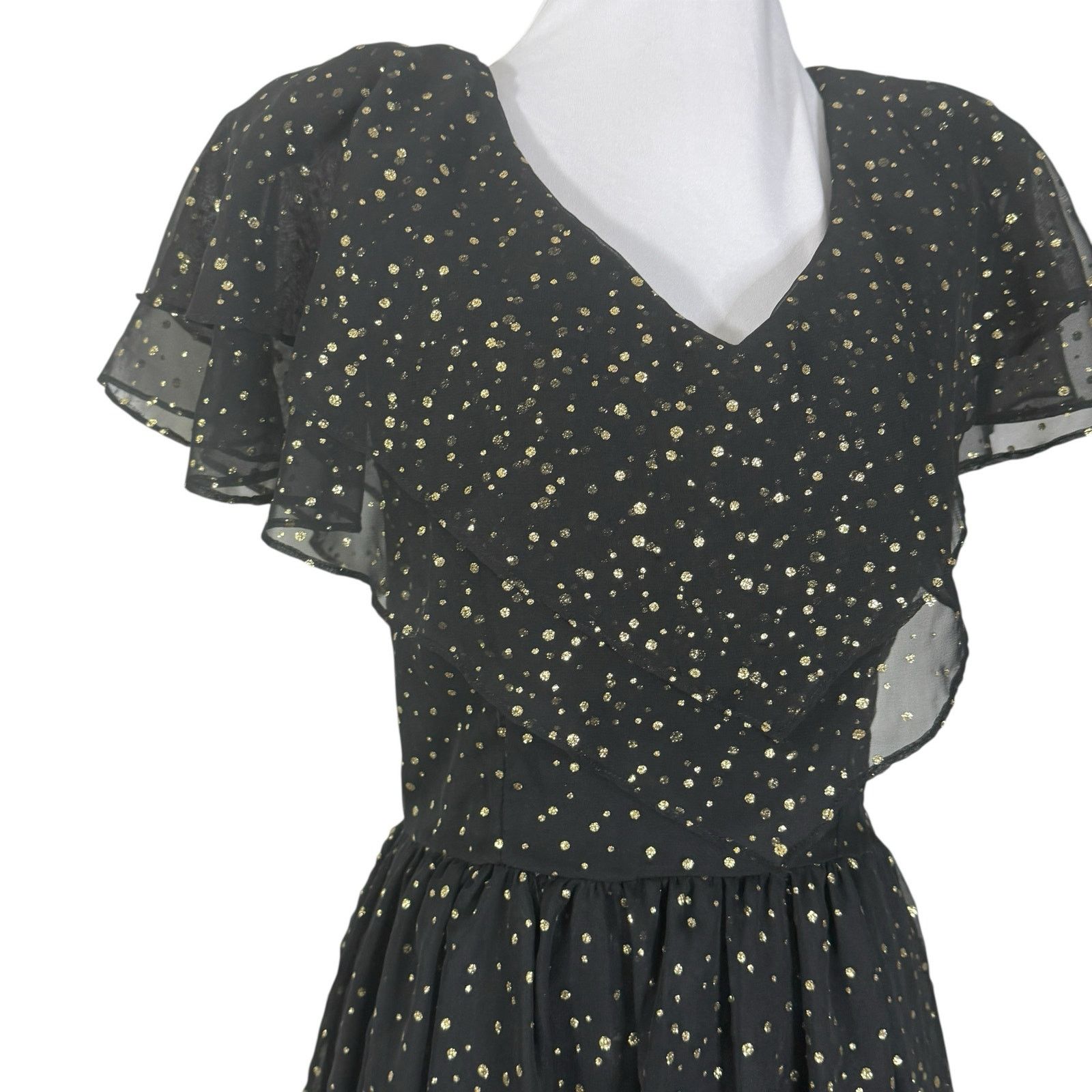 Vintage Vintage 80s Black Gold Glitter Midi Flutter Sleeve Dress S/M Size M / US 6-8 / IT 42-44 - 4 Thumbnail