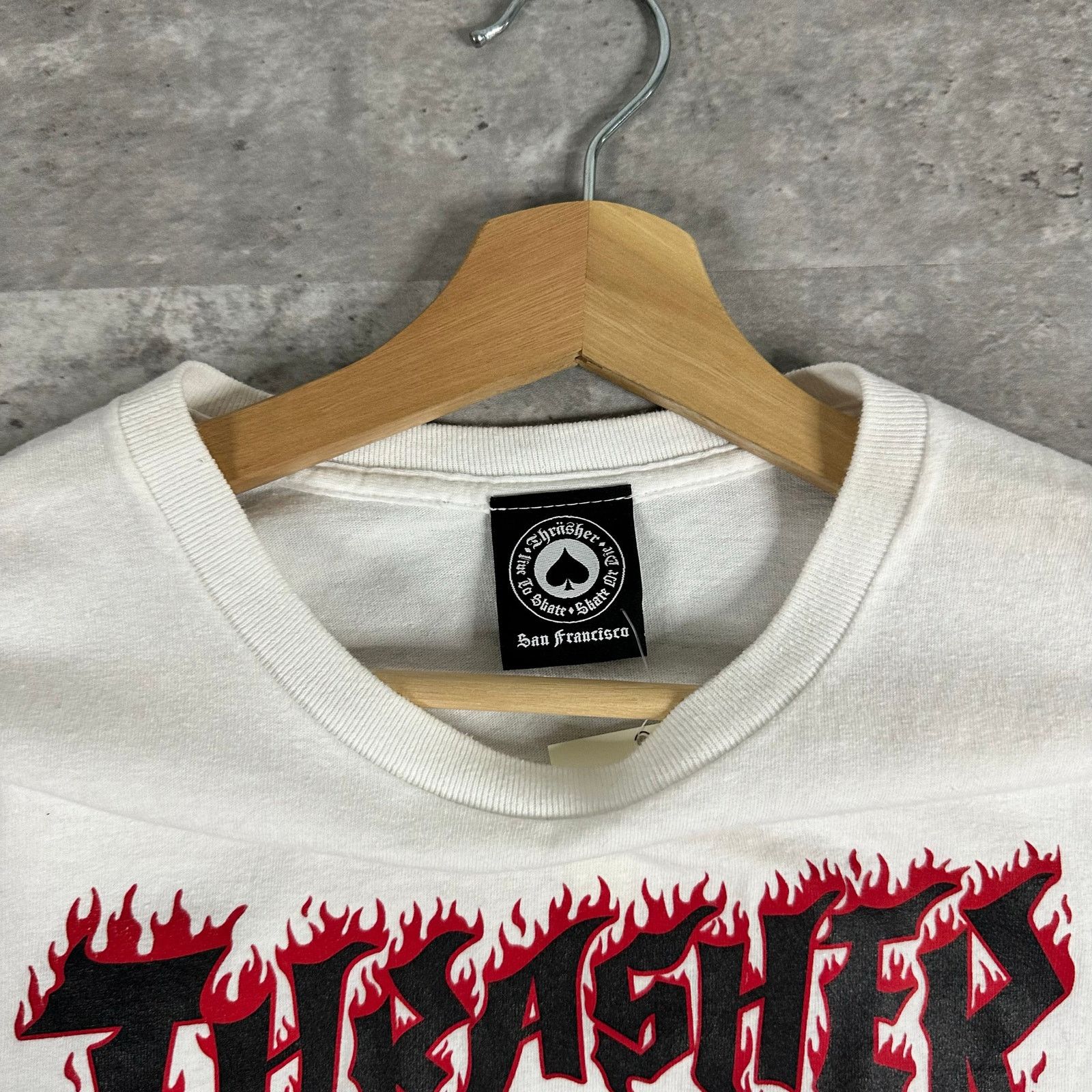 Thrasher Flame Thrasher Magazine skate T-shirt L Size US L / EU 52-54 / 3 - 3 Thumbnail