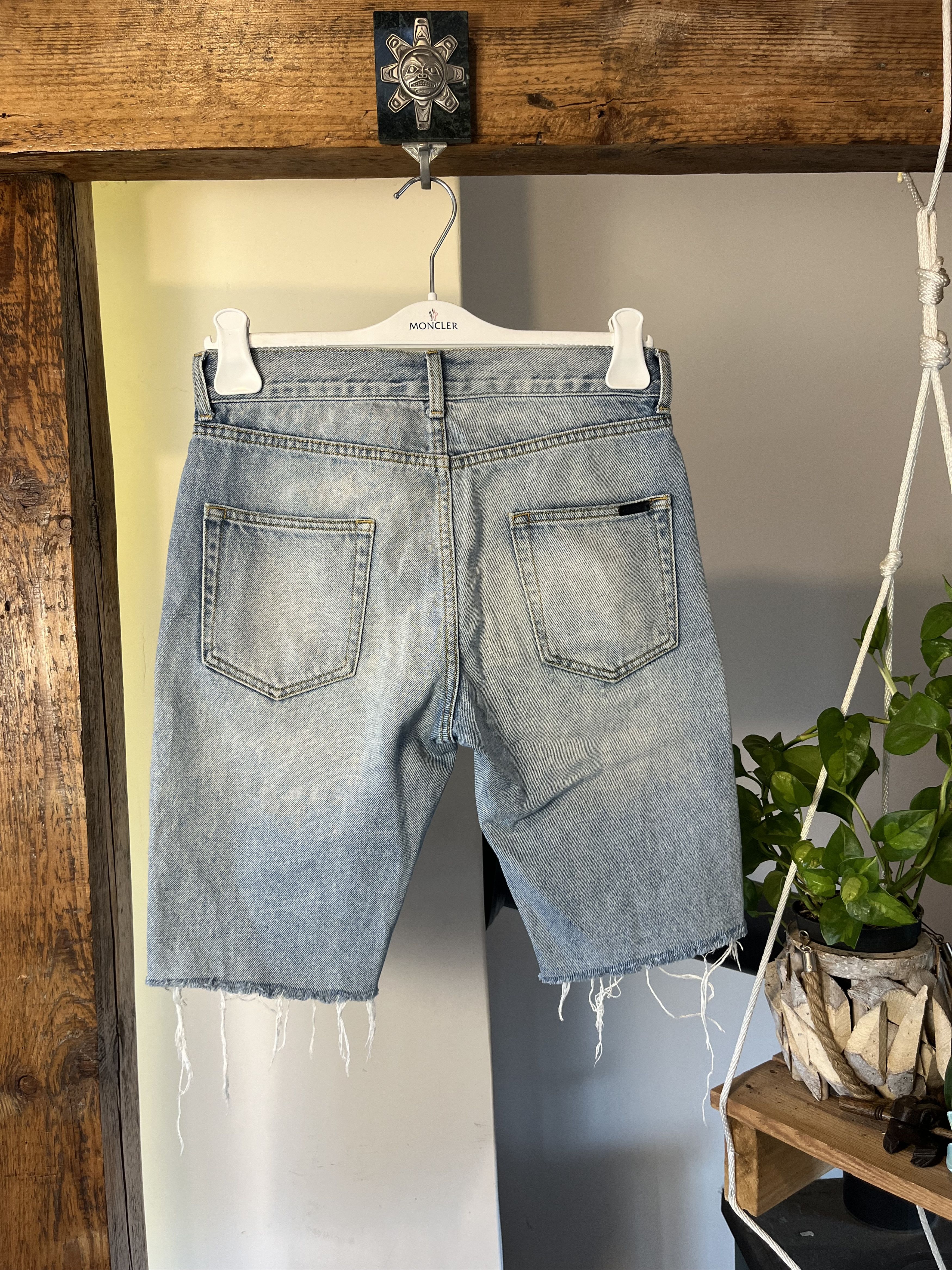 Designer × Saint Laurent Paris × Yves Saint Laurent Saint Lauren Denim Shorts JP73 Made in Japan Size 30" / US 8 / IT 44 - 2 Thumbnail