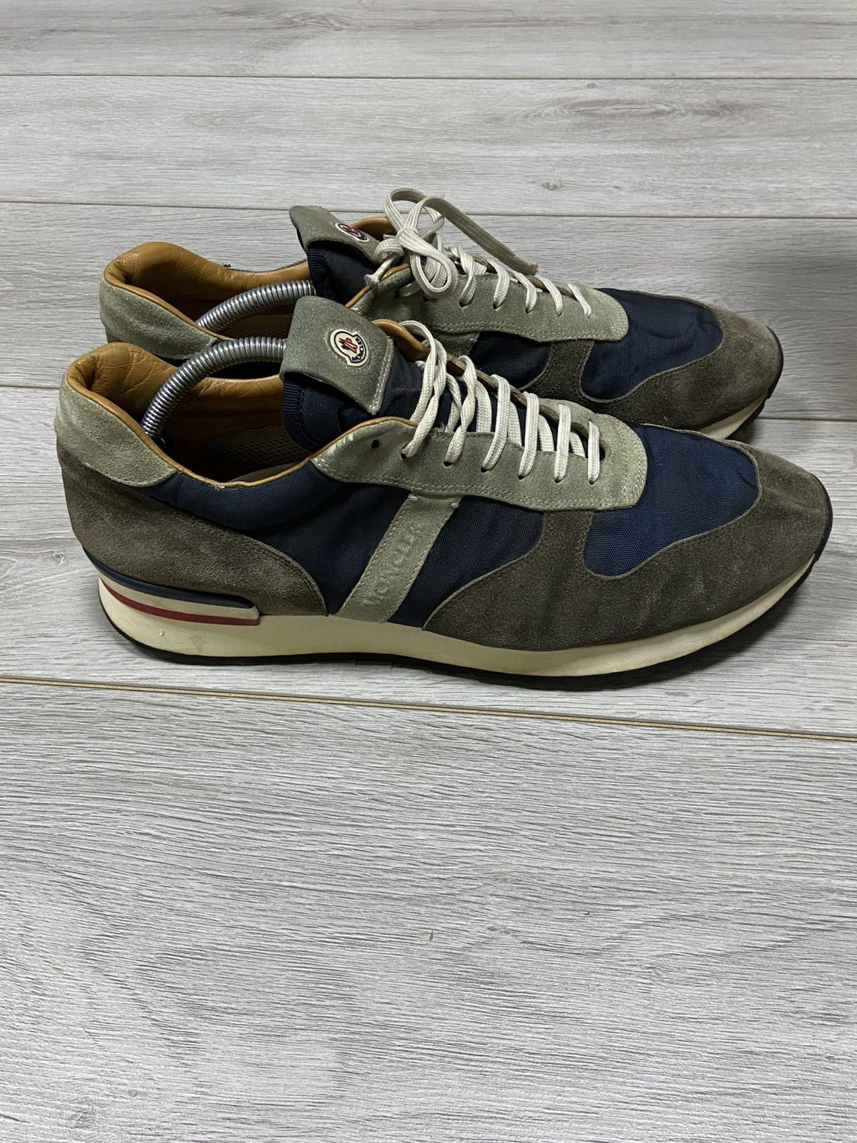 Moncler Moncler suede sneakers shoes Size US 13 / EU 46 - 8 Thumbnail
