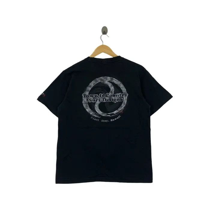 Vintage Vintage 90’ TOWN COUNTRY T&C Surf Design Hawaii Tee Shirt Size US M / EU 48-50 / 2 - 3 Thumbnail