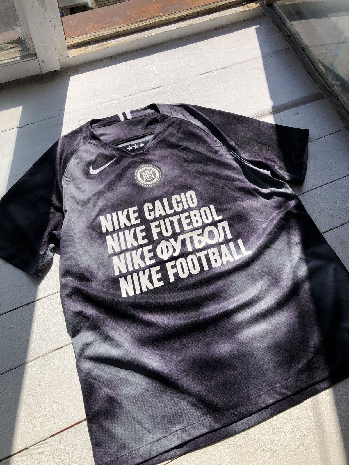 Grailed × Nike Soccer Jersey Nike F.C Away World Streetwear Crazy Size US XL / EU 56 / 4 - 1 Thumbnail