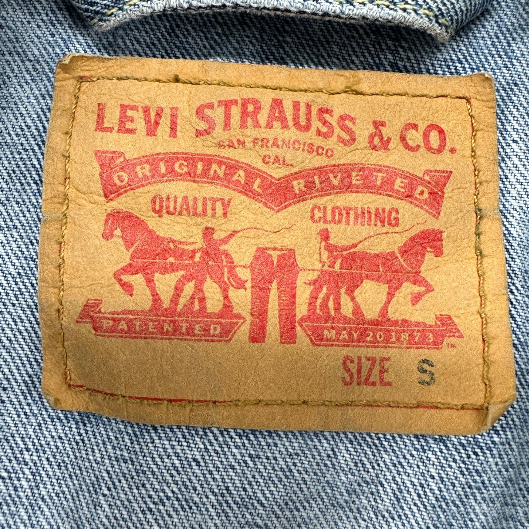 Levi's VINTAGE Levi's Jacket Mens Small Blue Denim Trucker Jean Cotton Light Wash Biker Retro 90s Mens Size US 29 - 7 Thumbnail