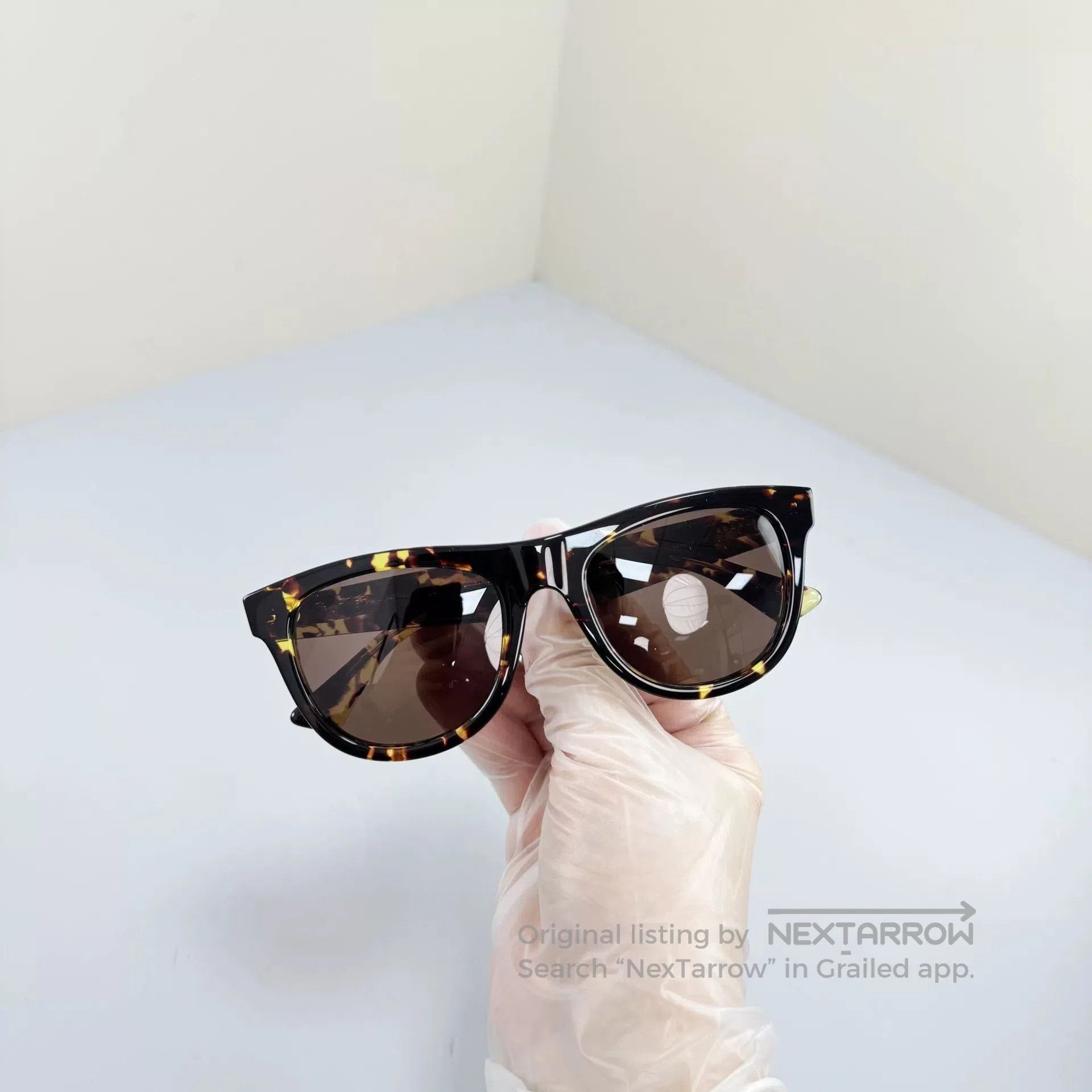 Bottega Veneta Bottega Veneta Tortoiseshell Sunglasses. Size ONE SIZE - 2 Thumbnail