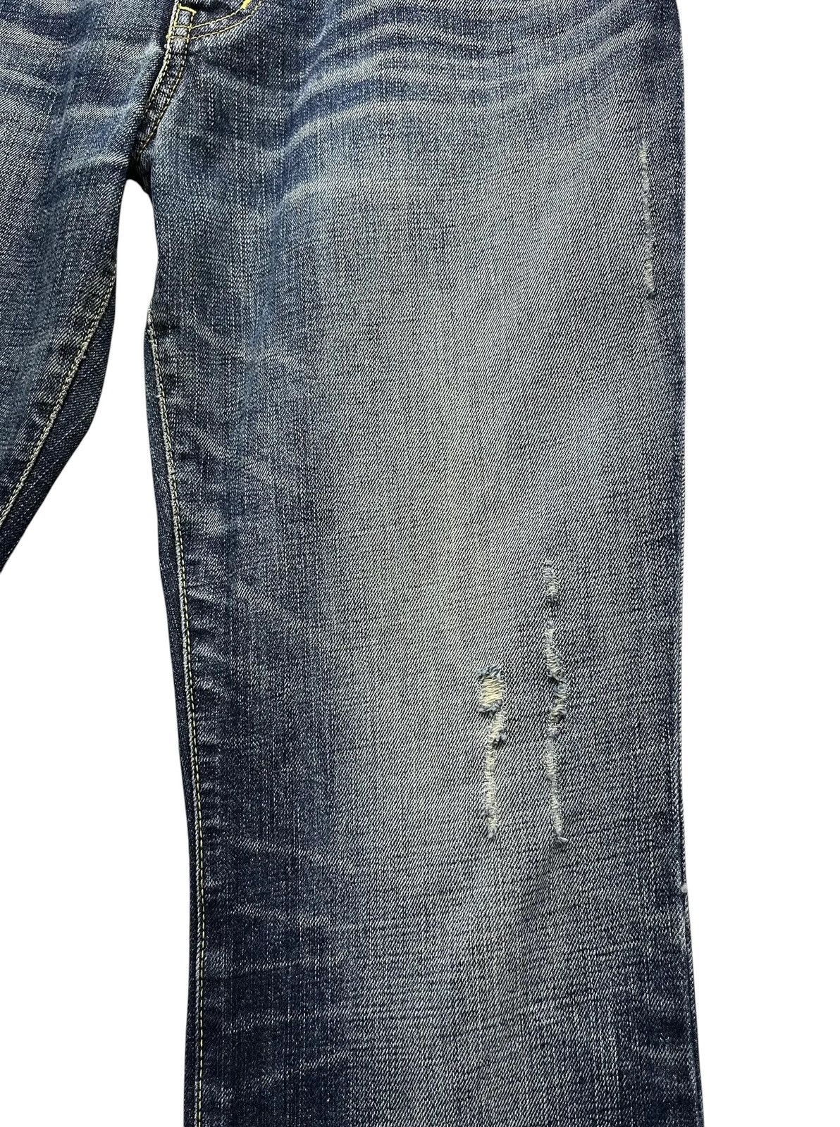 Black Label Burberry Black Label Nova Check Distressed Flare Denim Size US 32 / EU 48 - 4 Thumbnail
