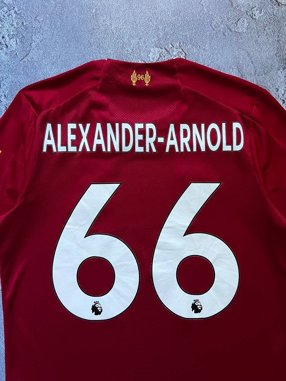 New Balance New Balance 2019 2020 Home Shirt Alexander Arnold Football Size US M / EU 48-50 / 2 - 2 Thumbnail