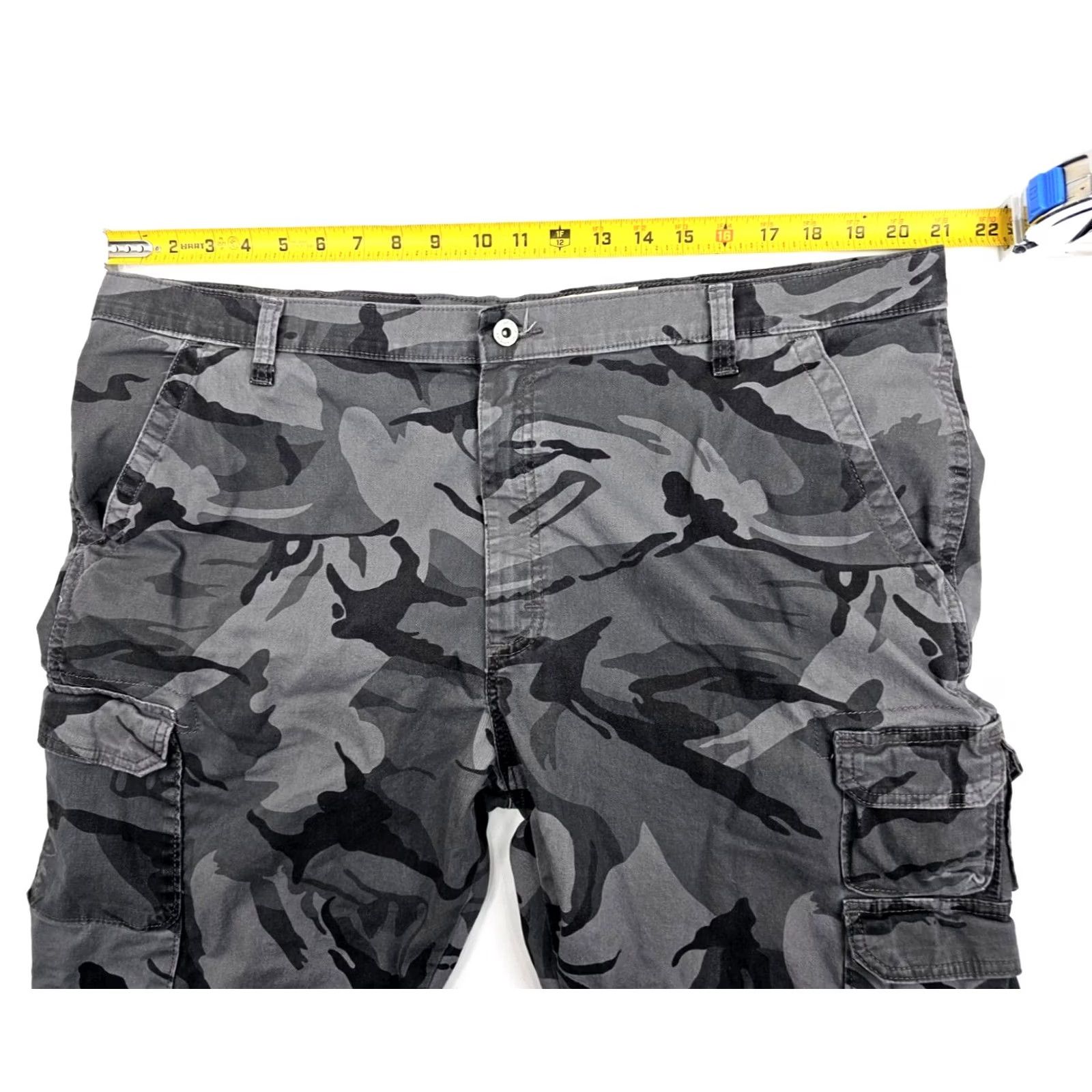 Wrangler Wrangler Cargo Pants Men Regular Taper Camouflage 42x30 90s Y2K EUC Army Hipster Vintage Style Cargo Pocket Cotton Gray Size US 42 / EU 58 - 5 Thumbnail