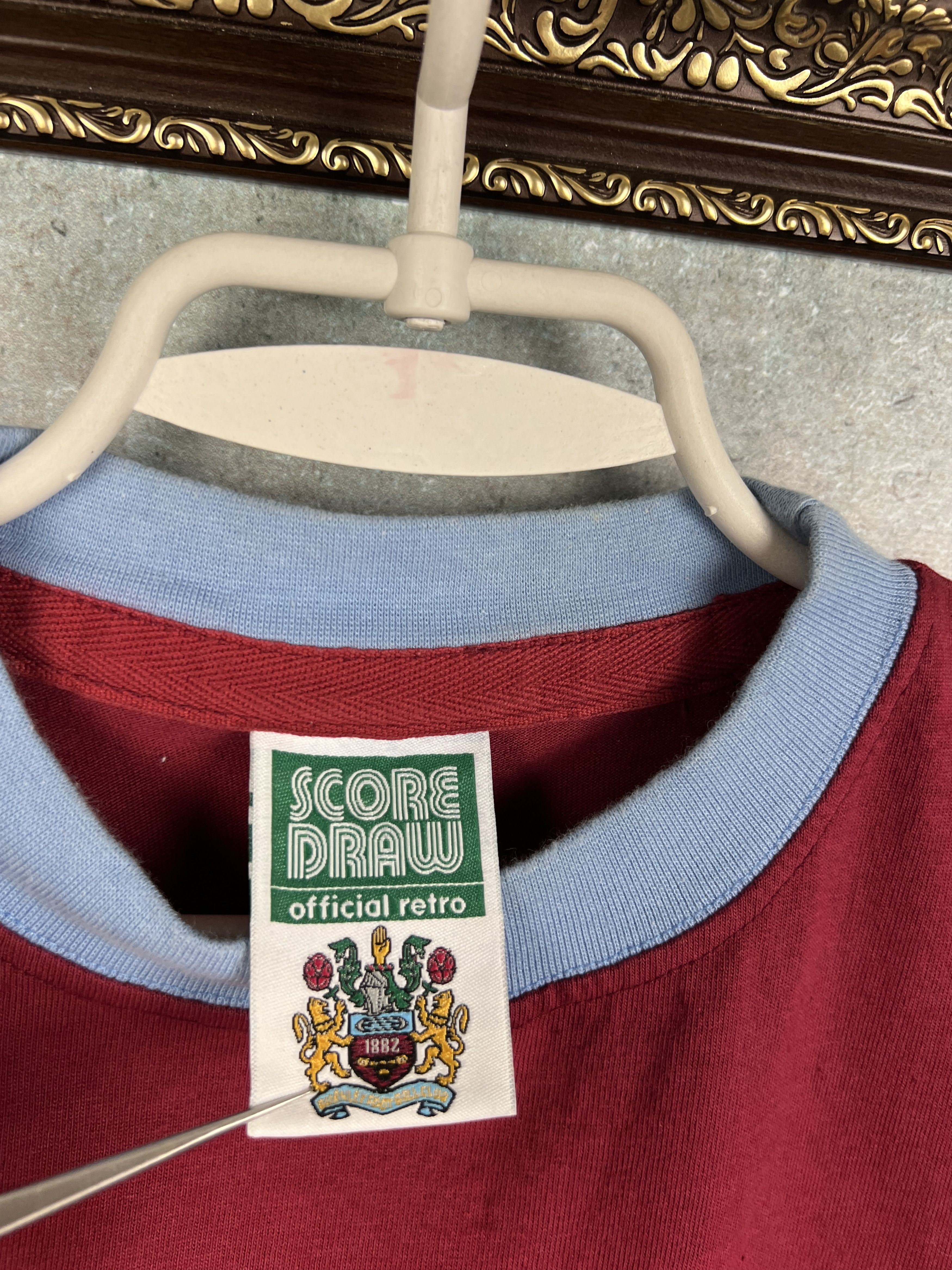 Vintage Burnley Replicas football shirt 1969 Soccer Jersey Trikot Size US L / EU 52-54 / 3 - 6 Thumbnail