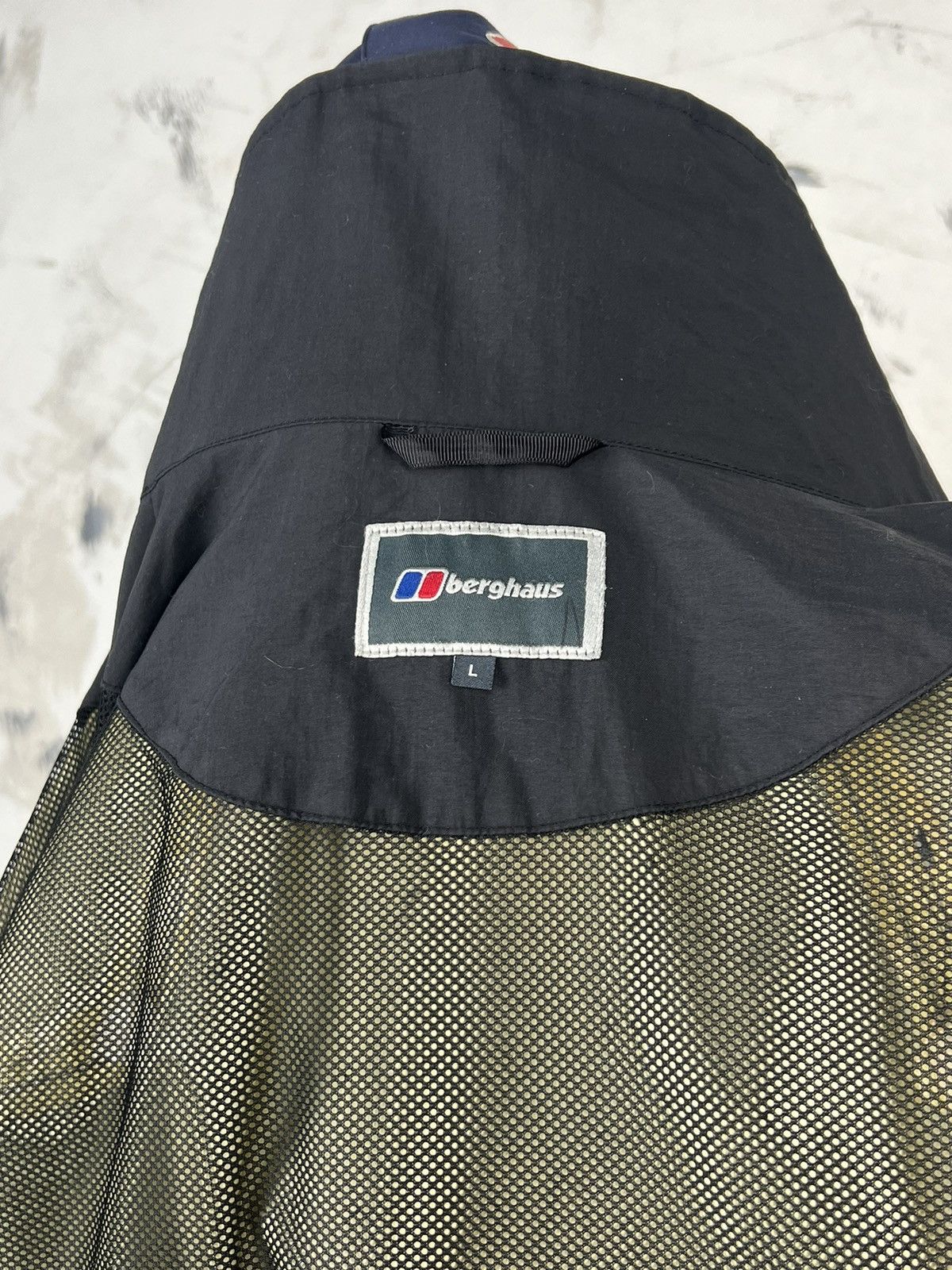Berghaus Berghaus Gore-Tex Waterproof Jacket Size L Size US L / EU 52-54 / 3 - 5 Thumbnail