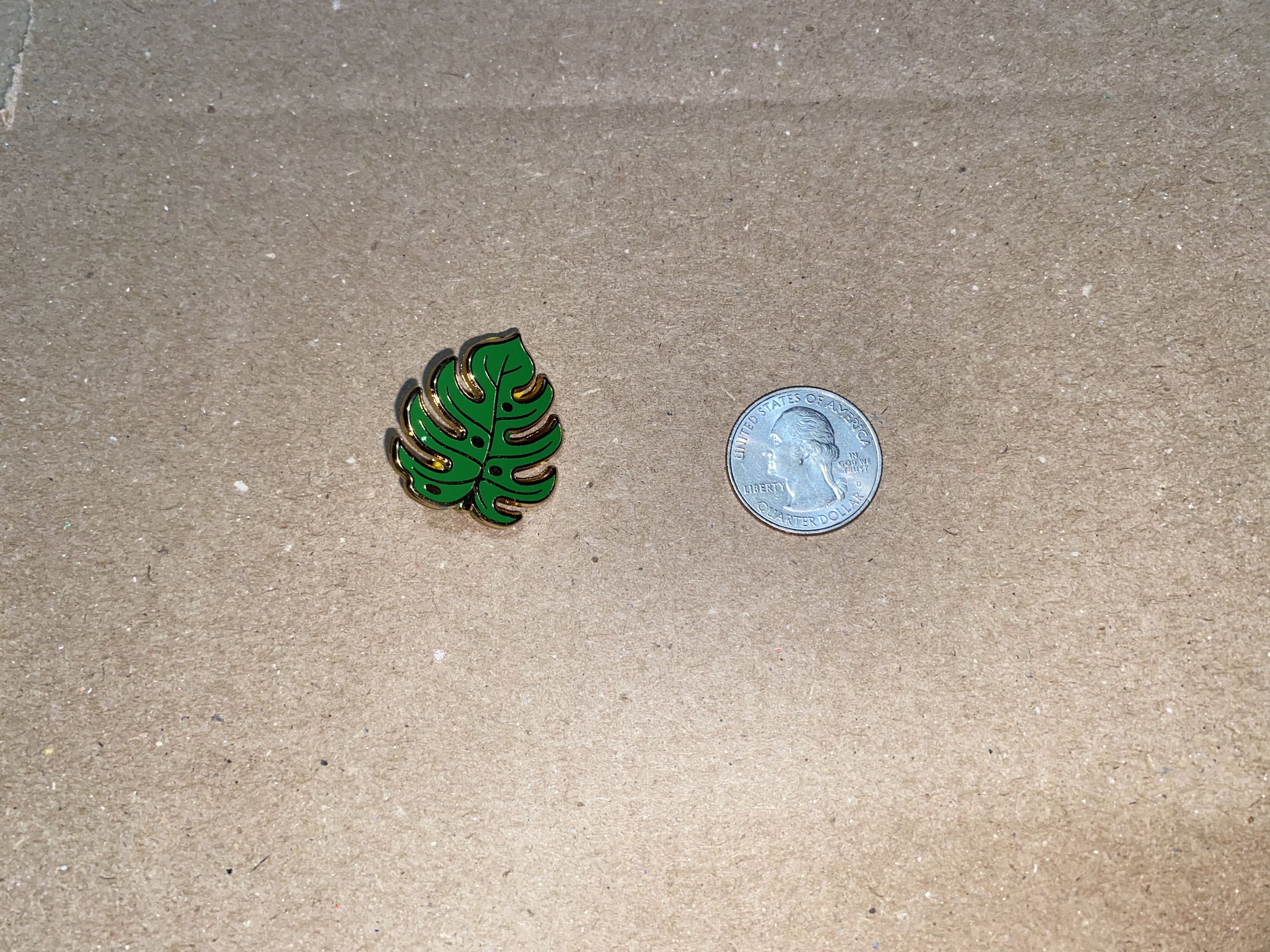 Other Monstera LEAF Plant Lapel Pin hat clothing jacket Cool ! usa Size ONE SIZE - 4 Thumbnail