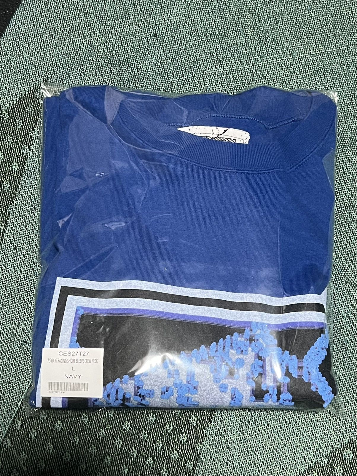 Cav Empt Cav Empt AS Raytracing Short Sleeve Blue Crewneck Large Size US L / EU 52-54 / 3 - 7 Thumbnail