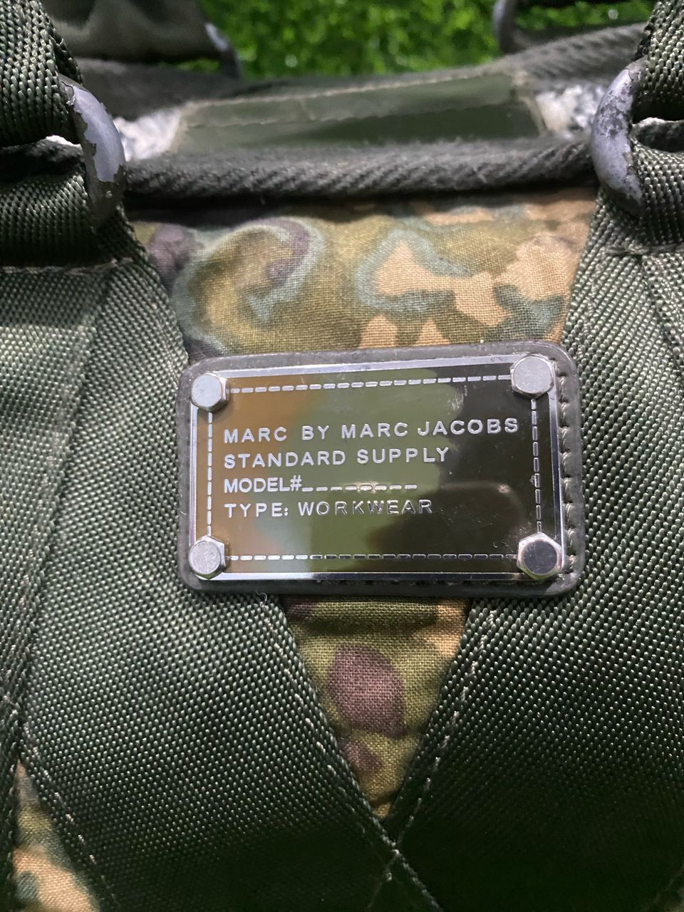 Marc Jacobs Authentic Marc Jacobs Camo Handle Bag Size ONE SIZE - 3 Thumbnail