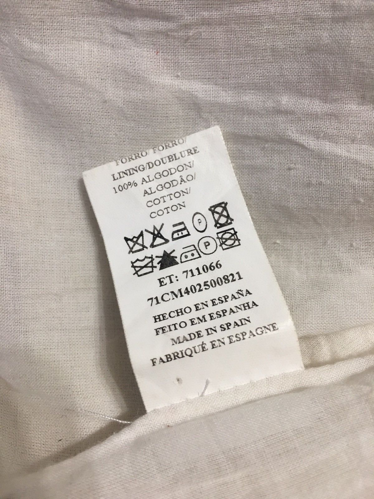 Carolina Herrera Carolina Herrera Beige Linen Vintage Light Jacket Size 8 Size S / US 4 / IT 40 - 14 Thumbnail