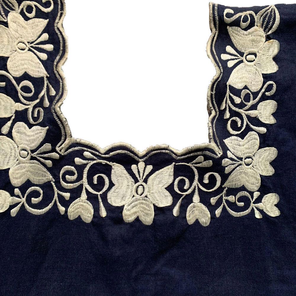Designer Pre Owned Marine Blue Beige Embroidered Hand Made Blouse S Size S / US 4 / IT 40 - 3 Thumbnail