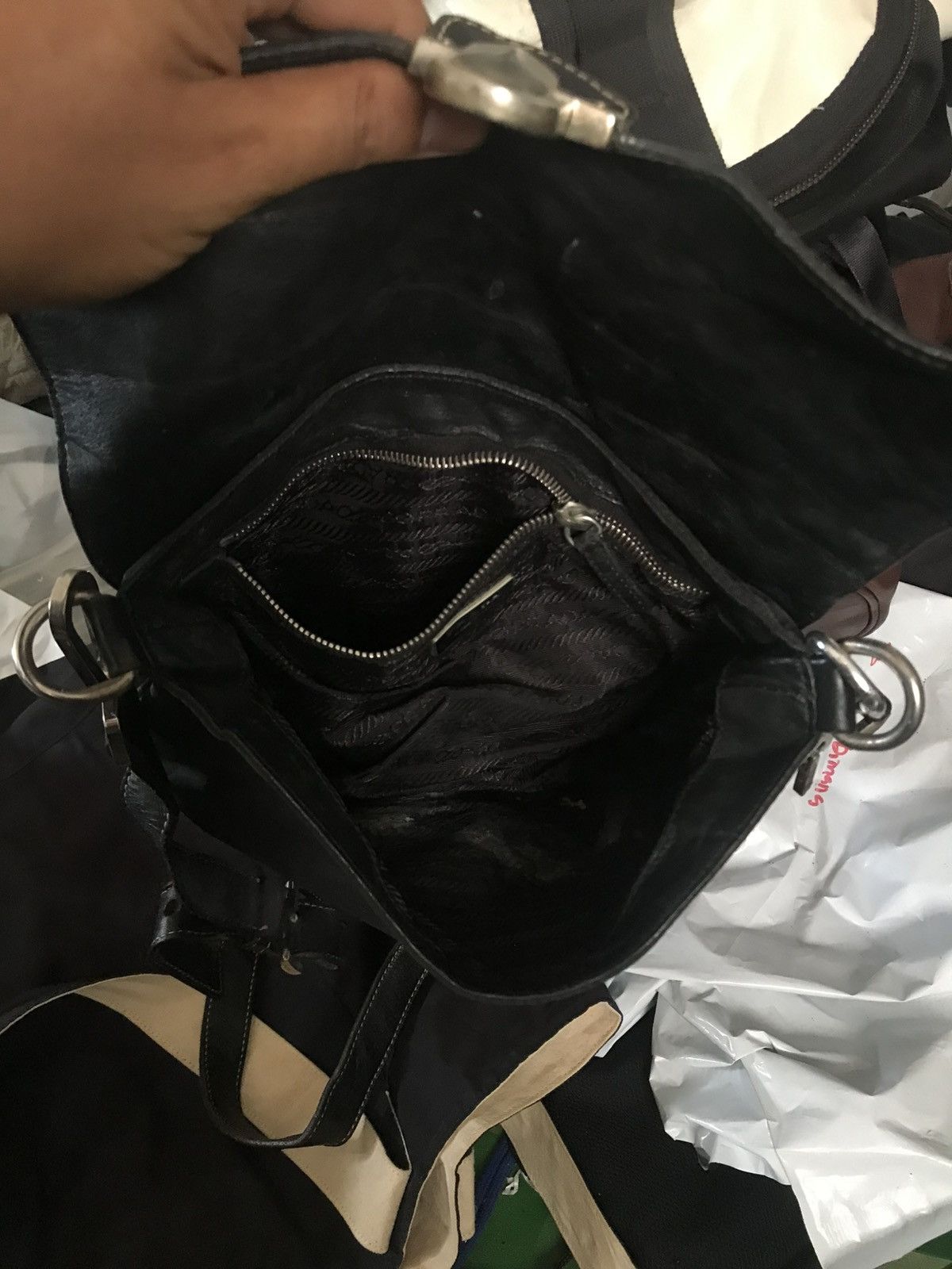 Prada Vintage Prada Black Shoulder Size ONE SIZE - 7 Thumbnail