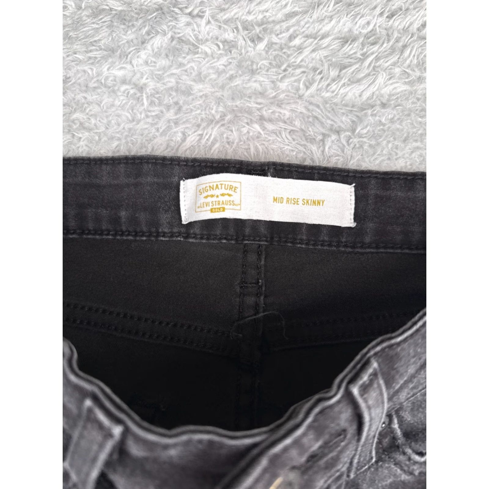 Levi's Levis Jeans Women 29 Black Denim Mid Rise Skinny Cotton Blend 29x28 Jeans Women's Black 29 28 Levi's Skinny Modern 5-Pocket Mens? Size 29" - 6 Thumbnail