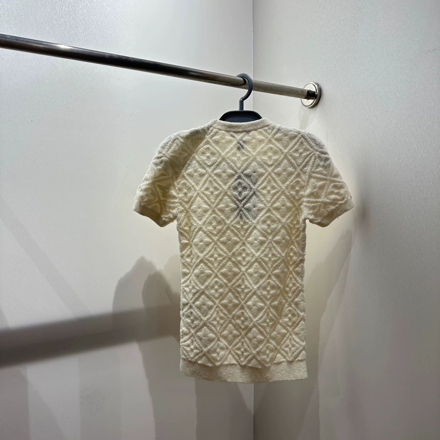 Louis Vuitton LV all over logo wool short sleeve XS apr384 Size XS / US 0-2 / IT 36-38 - 2 Thumbnail