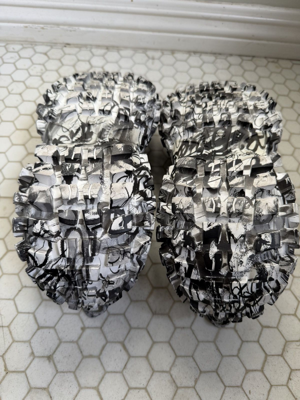 Balenciaga Balenciaga rare Black and White Size US 8.5 / EU 41-42 - 5 Thumbnail