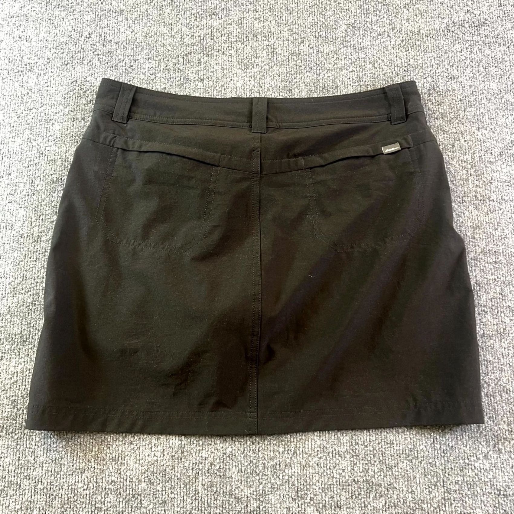 Eddie Bauer Eddie Bauer Skort Women 8 Black Stretch A-Line Golf Skirt Performance Activewear Skort Womens Black 8 Athletic Golf Clothing Size 30" / US 8 / IT 44 - 2 Thumbnail