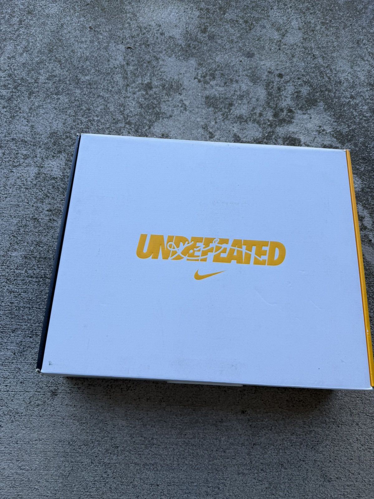 Nike × Undefeated Nike Undefeated Kobe 5 What If Box Only Size ONE SIZE - 1 Thumbnail