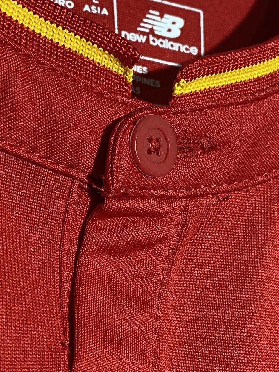 New Balance New Balance Liverpool FC 2016/17 Home Football Shirt Jersey Size US M / EU 48-50 / 2 - 13 Thumbnail