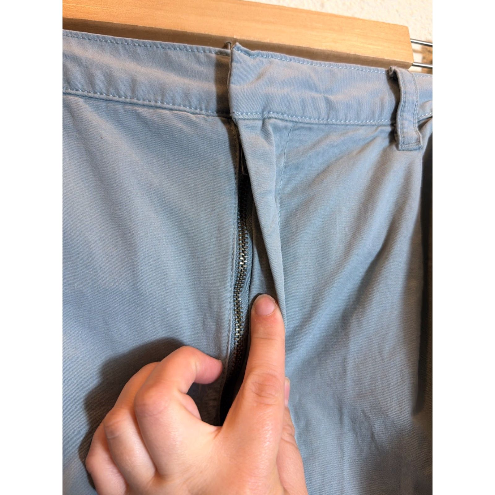 Gap Gap Pants Womens 14 Downtown Beige Chino High Rise Tapered Cotton Blue 32x28 Size 36" / US 14 / IT 50 - 7 Thumbnail