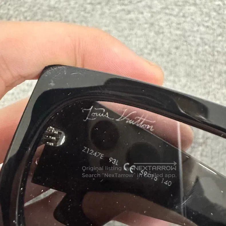Louis Vuitton Louis Vuitton LV SELBY Sunglasses. Size ONE SIZE - 3 Thumbnail
