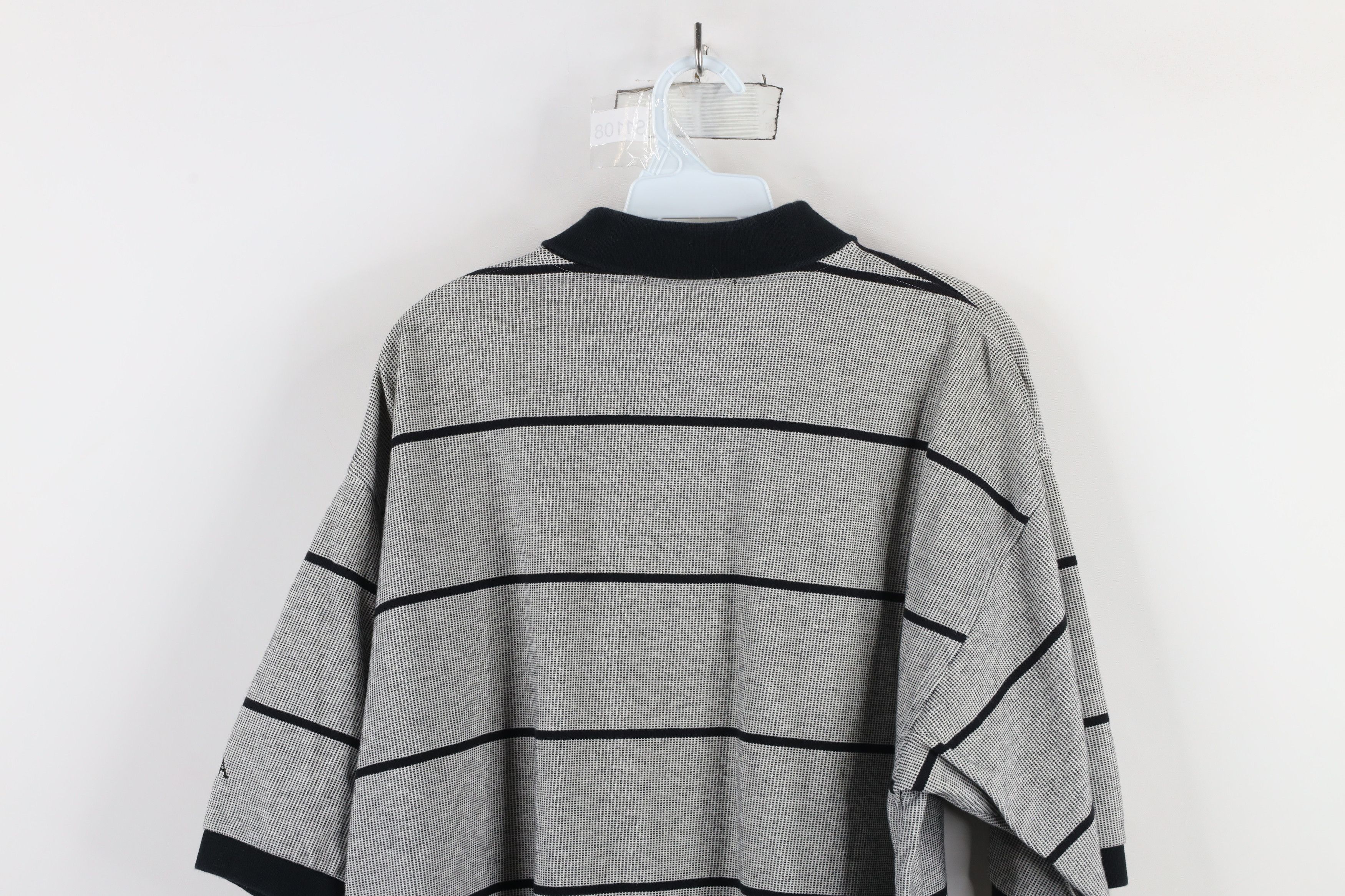 Vintage Vintage 90s Disney Striped Knit Mickey Mouse Golf Polo Shirt Size US L / EU 52-54 / 3 - 10 Thumbnail