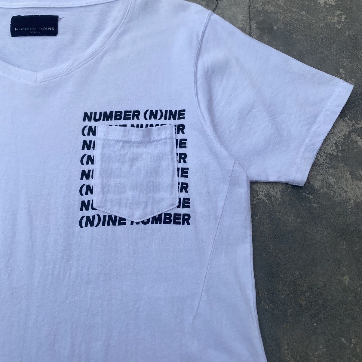 Number (N)ine NUMBER (N)INE v-neck pocket tee Size US M / EU 48-50 / 2 - 3 Thumbnail