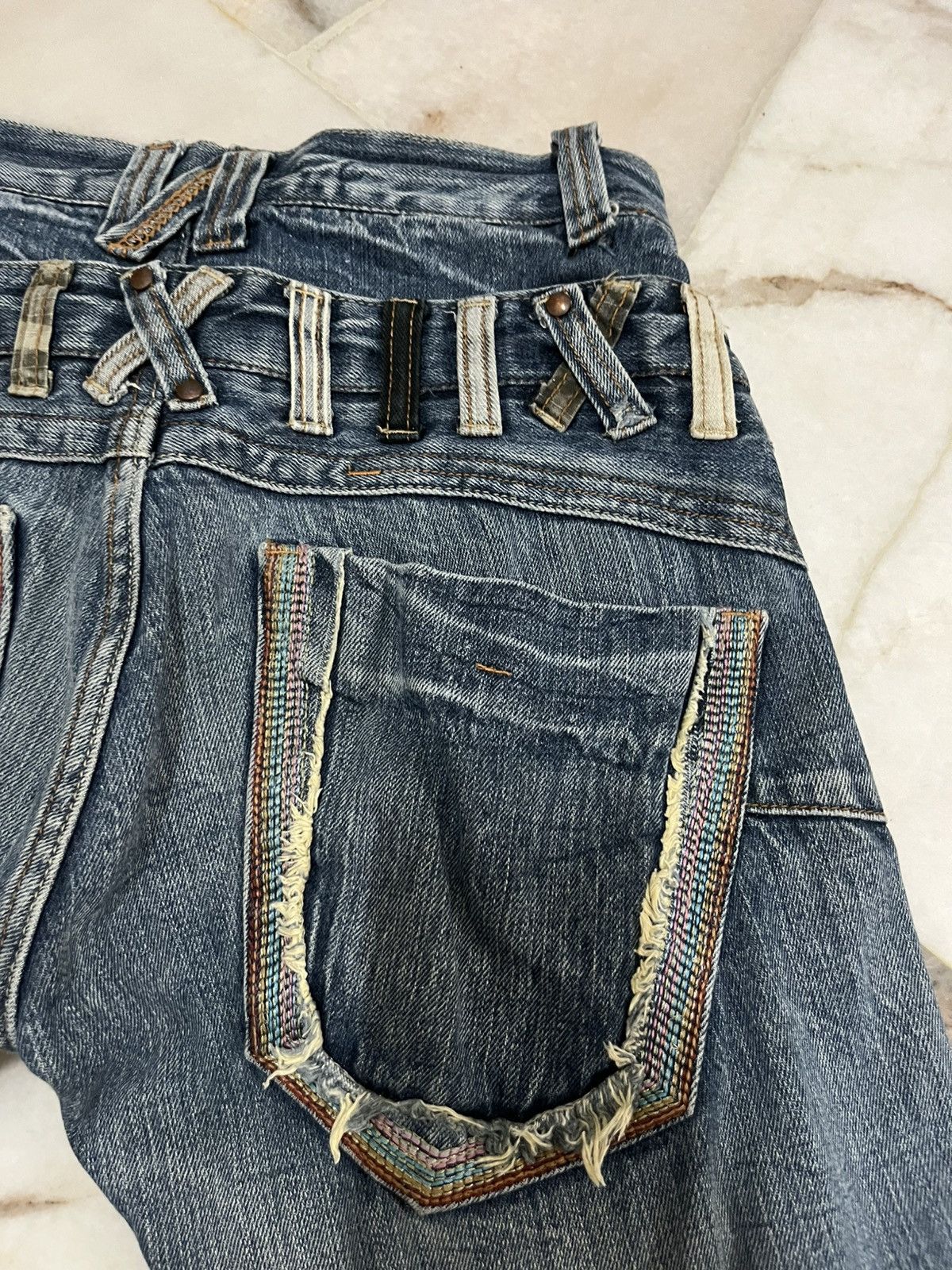 Japanese Brand DOUBLE WAIST DOMINATE HANDCRAFTED DISTRESED DENIM Size US 28 / EU 44 - 10 Thumbnail