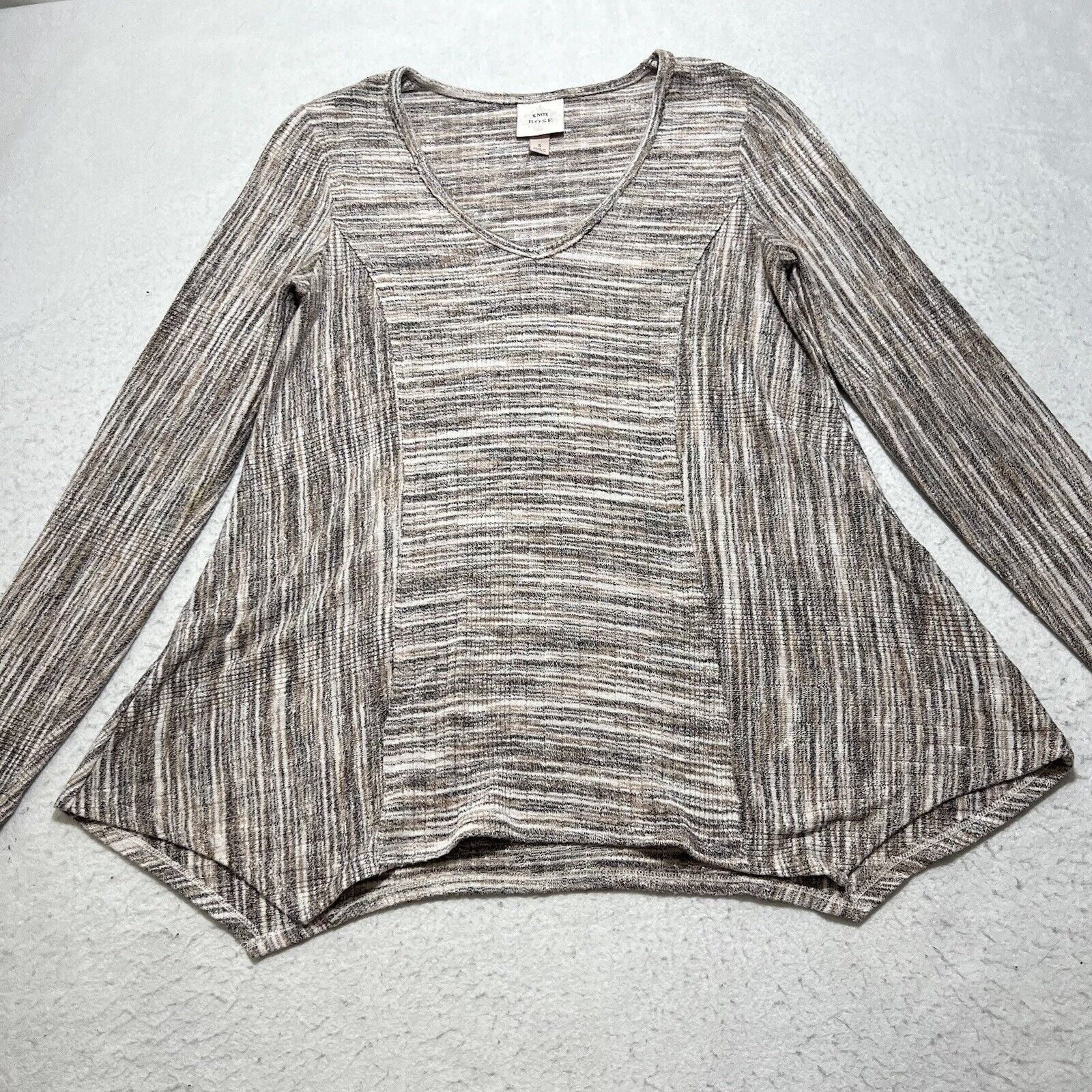 Target Basics Knox Rose Pullover Sweater V Neck Beige Striped Top Size S / US 4 / IT 40 - 1 Thumbnail