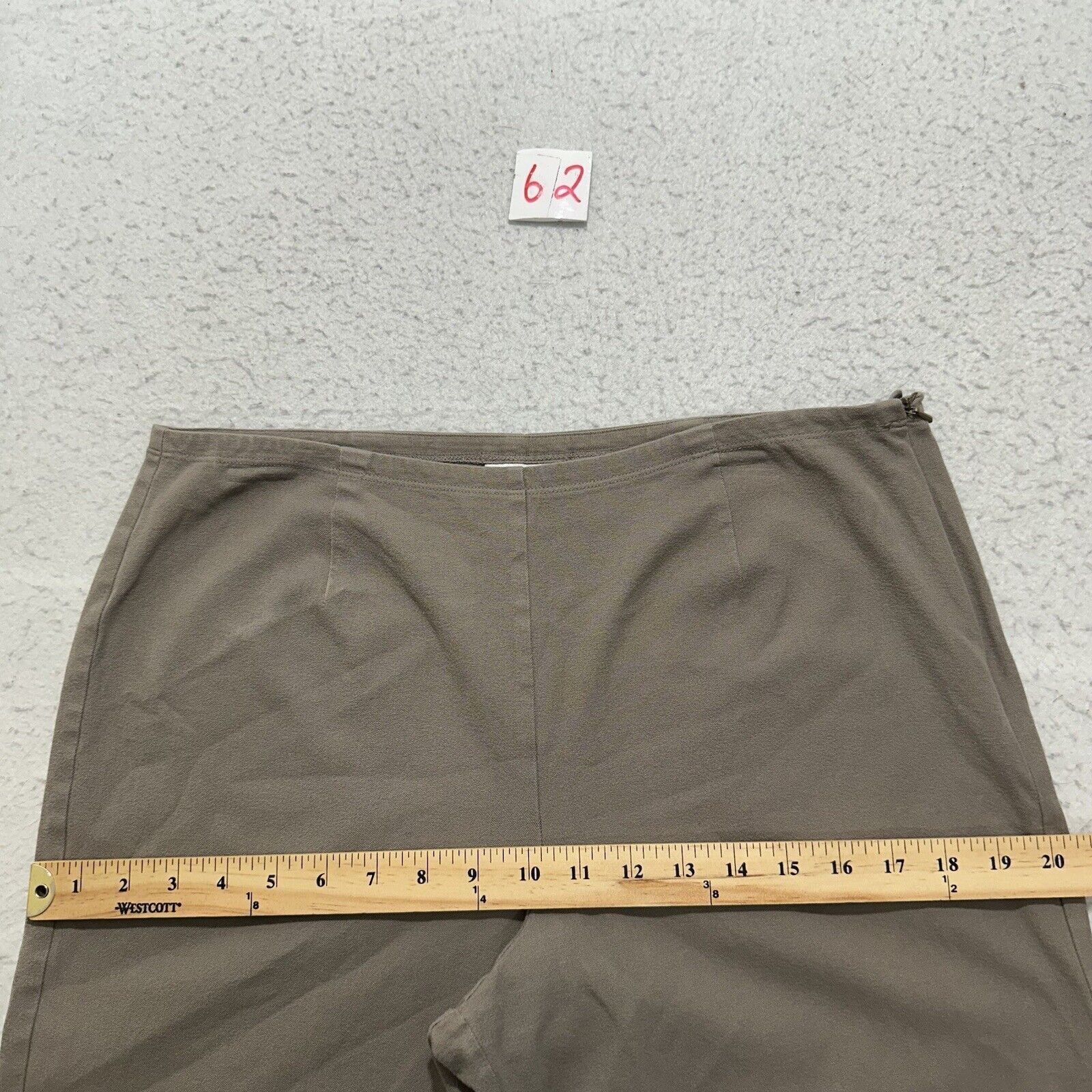 Chicos Chico's Design Large Brown High Rise Capri Pants (34x21) Size 34" / US 12 / IT 48 - 11 Thumbnail