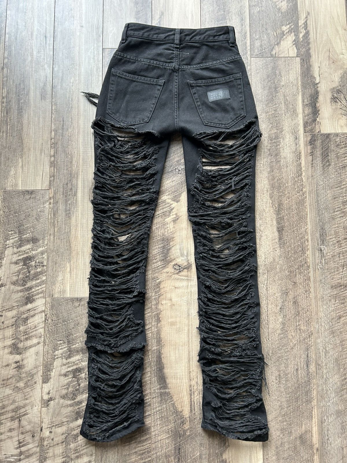MM6 MM6 maison margiela black distressed jeans Size 24" / US 00 / IT 34 - 4 Thumbnail