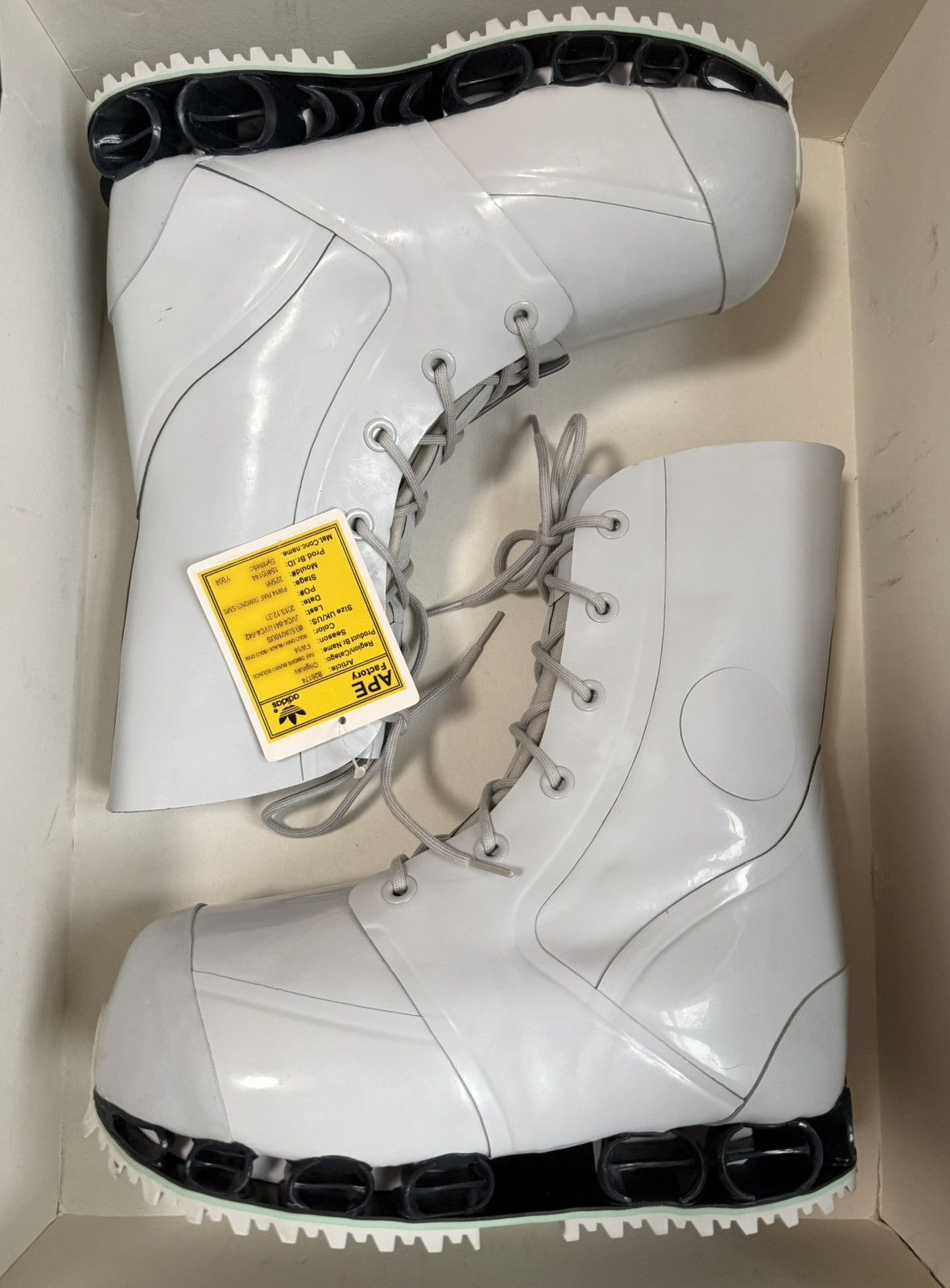 junkiichikawa着用 bunny boots 9R rafsimons junkiichikawa着用 bunny boots 9R rafsimons ICONIC The Bunny boots