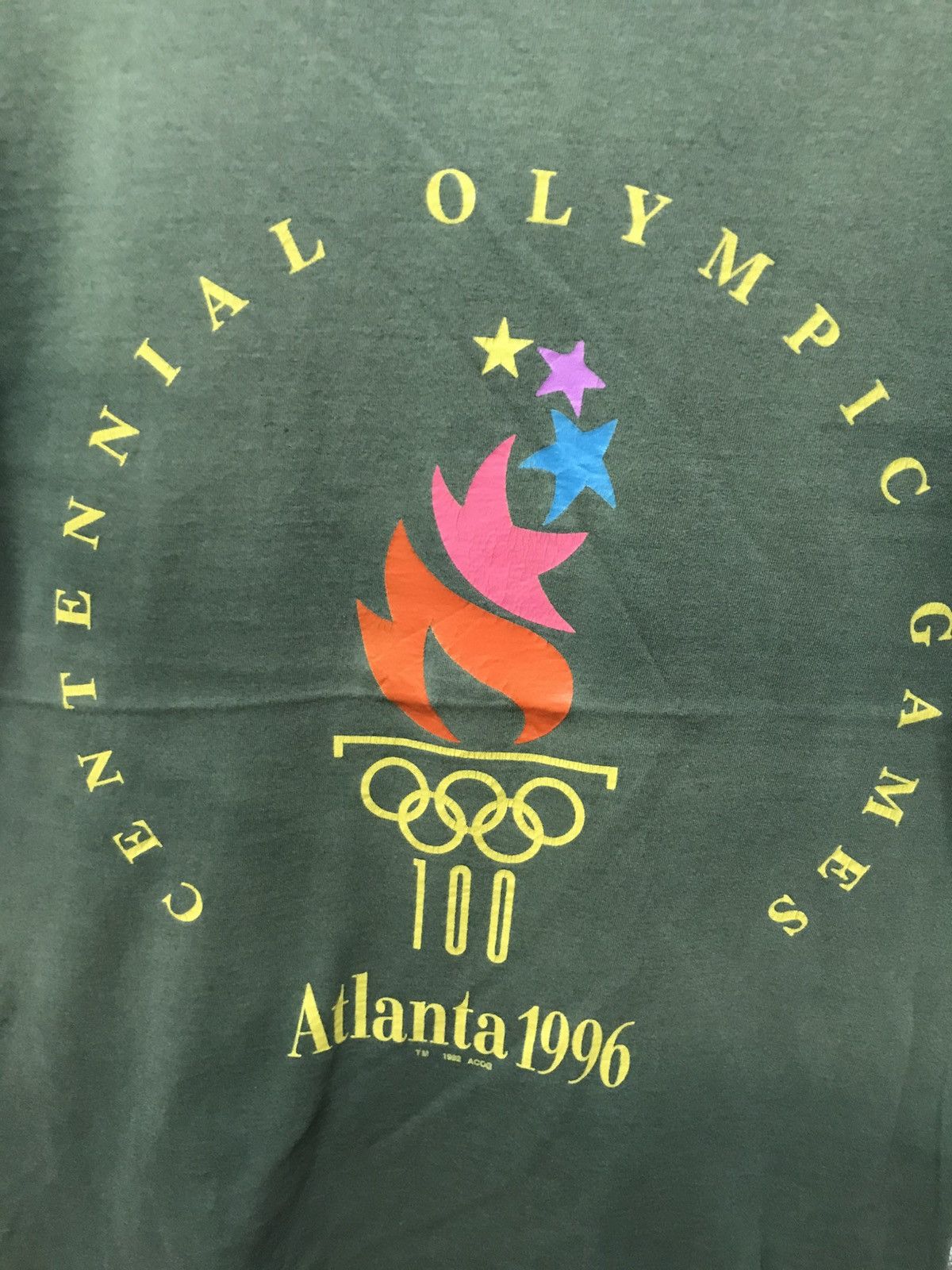 Vintage Vintage90s Champion Atlanta 1996 Faded Size US M / EU 48-50 / 2 - 4 Thumbnail
