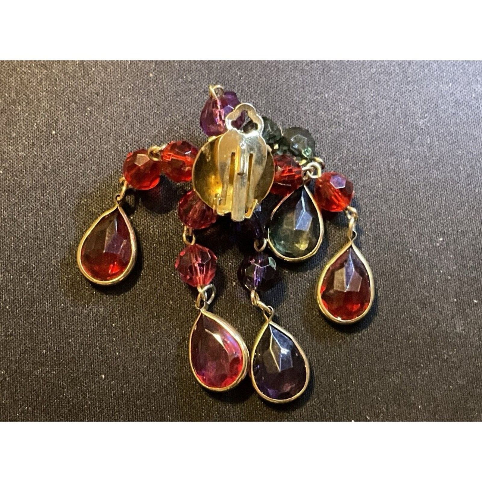 Other Multicolored Glass Crystal Dangle Cha-Cha Clip On Earrings Size ONE SIZE - 3 Thumbnail