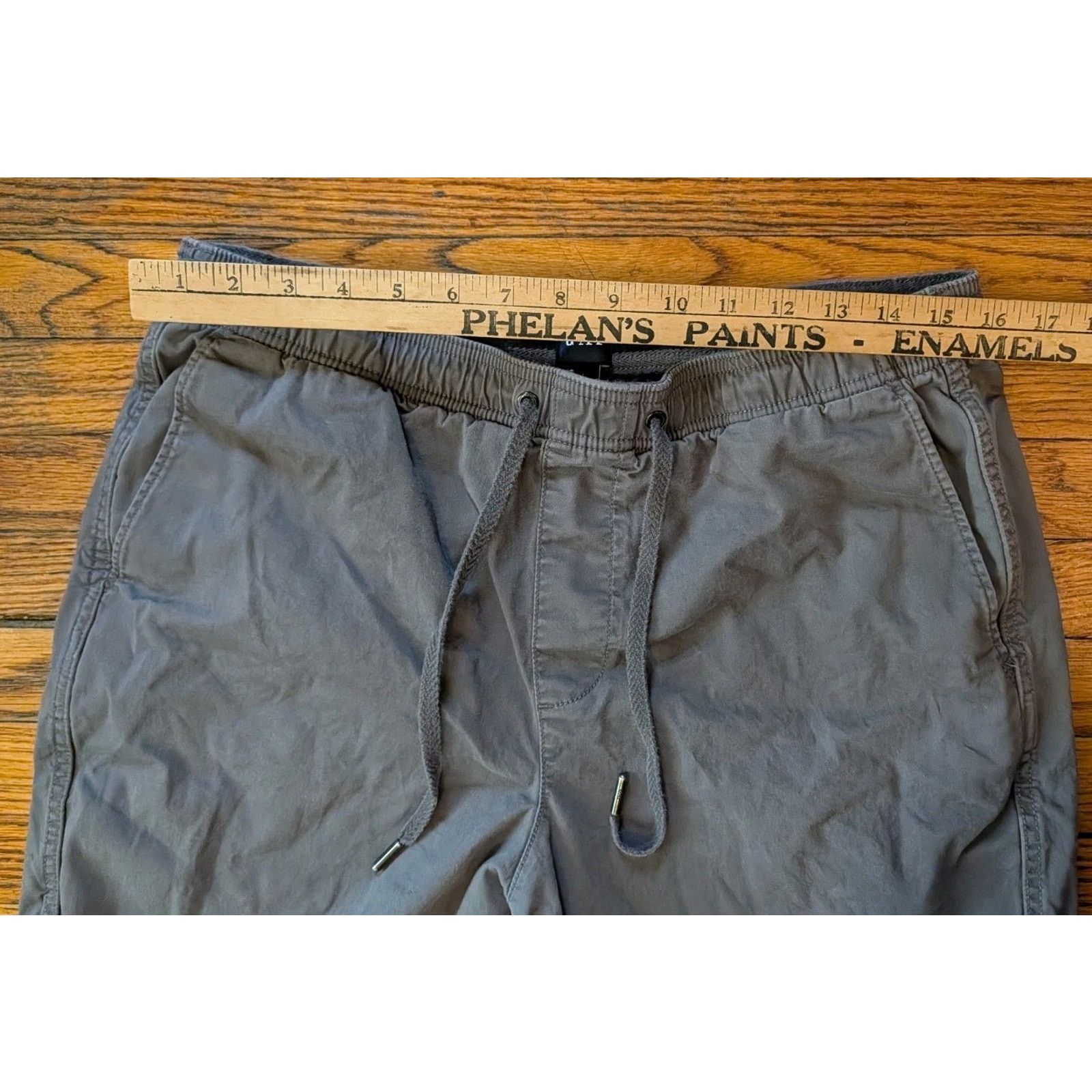 Gap GAP Shorts Men's Large Pockets Gray Size US 34 / EU 50 - 5 Thumbnail