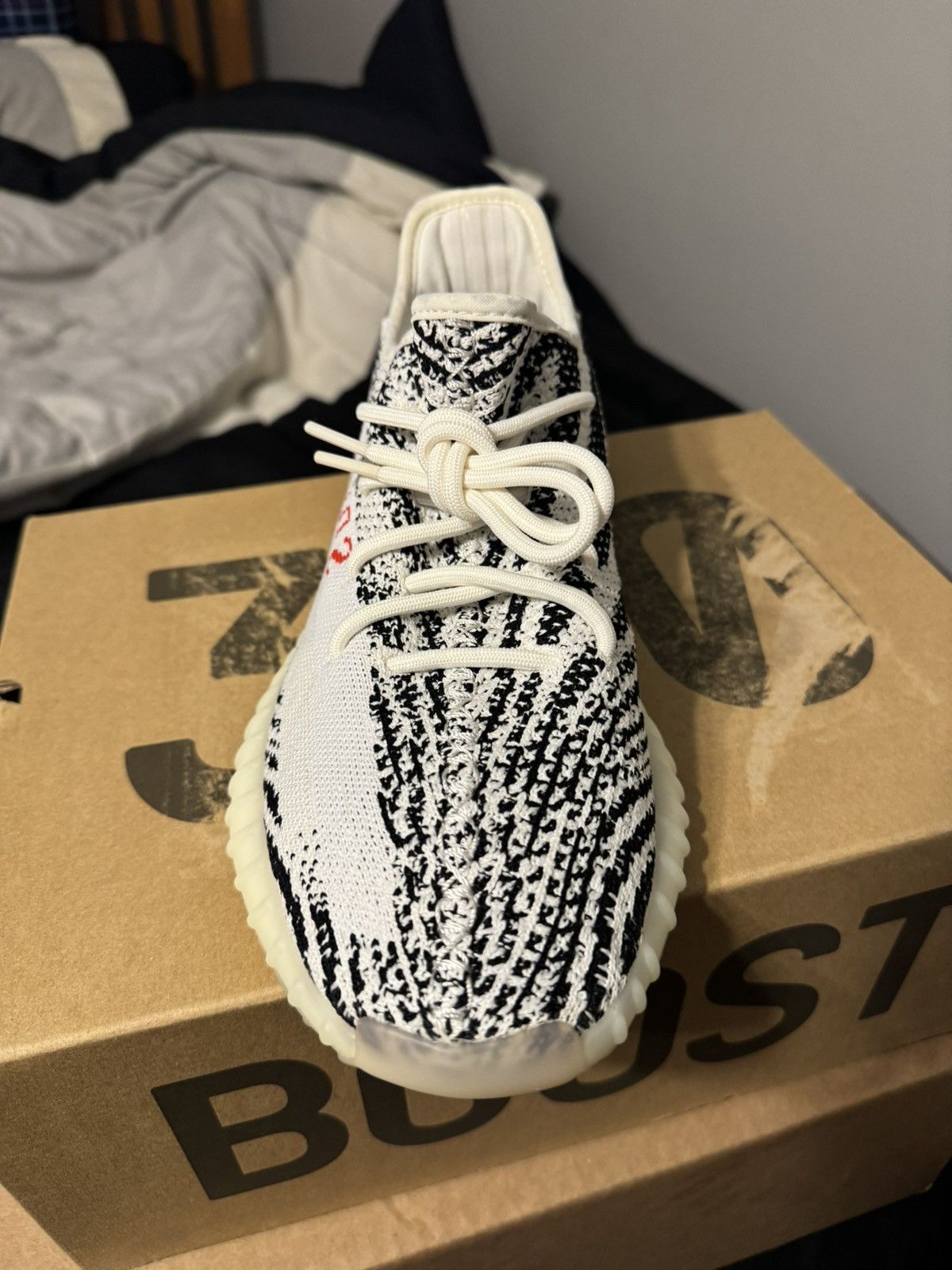 Adidas Yeezy 350 Zebra V2 Size US 10.5 / EU 43-44 - 4 Thumbnail