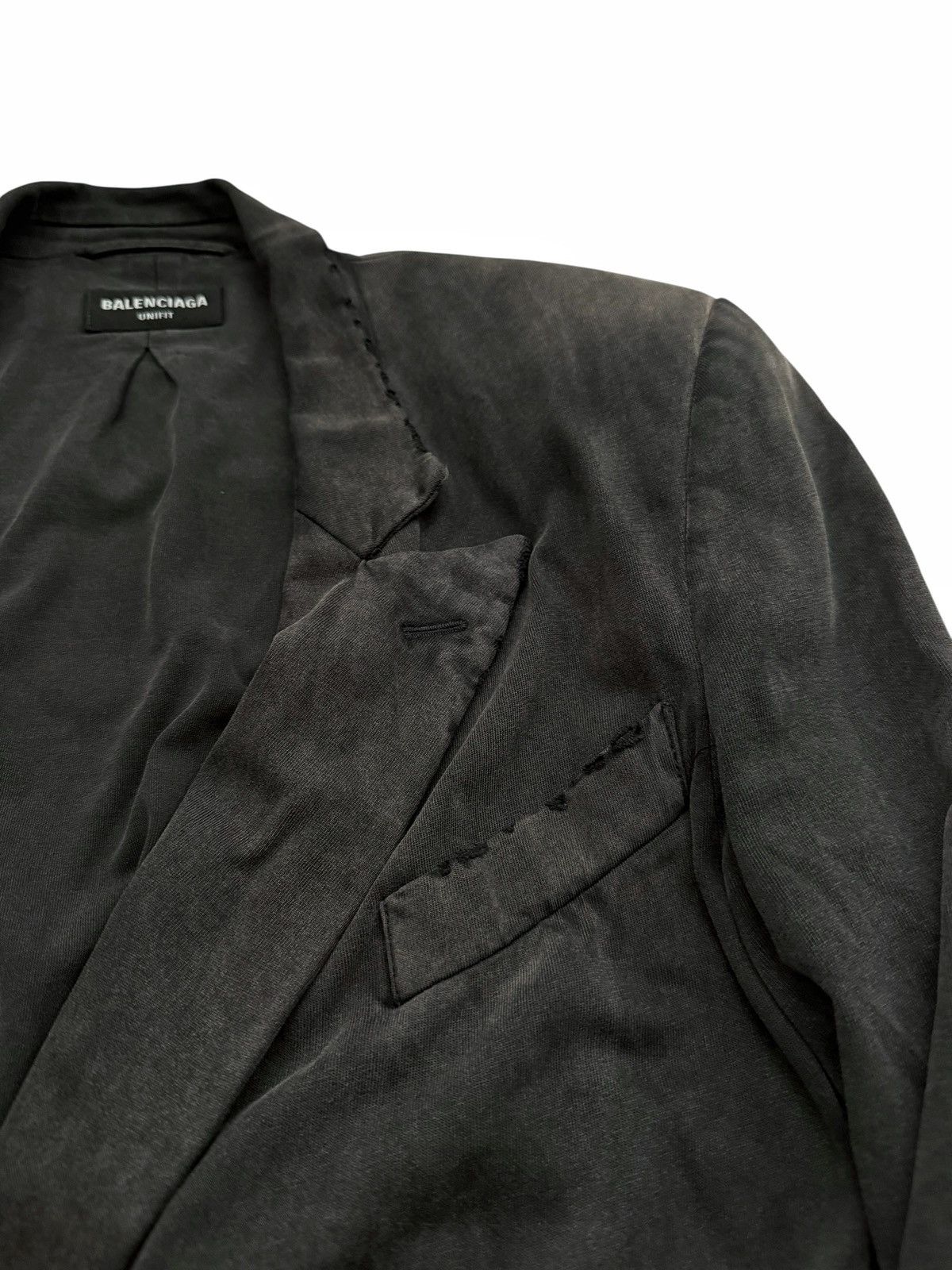Balenciaga 2021 Distressed Thrashed Jersey Blazer Size US S / EU 44-46 / 1 - 5 Thumbnail