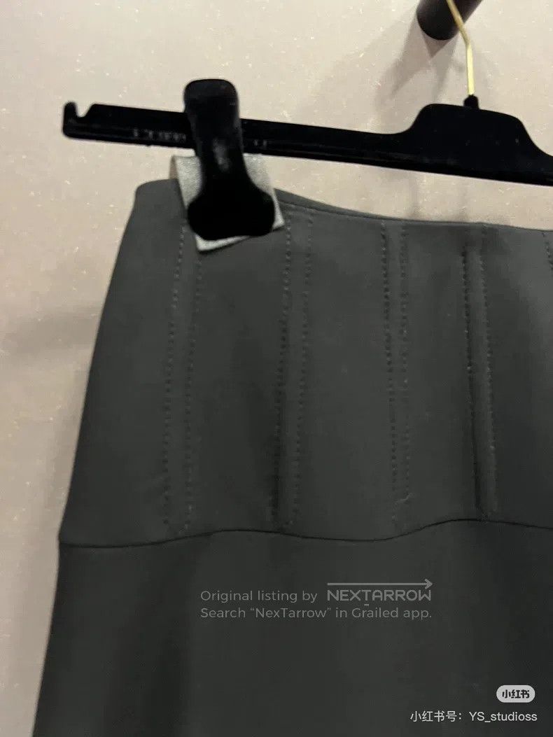 Valentino Valentino Black skirt Size XS / US 0-2 / IT 36-38 - 5 Thumbnail